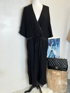 Pre-Owned GUCCI Matte Black Dress, 40