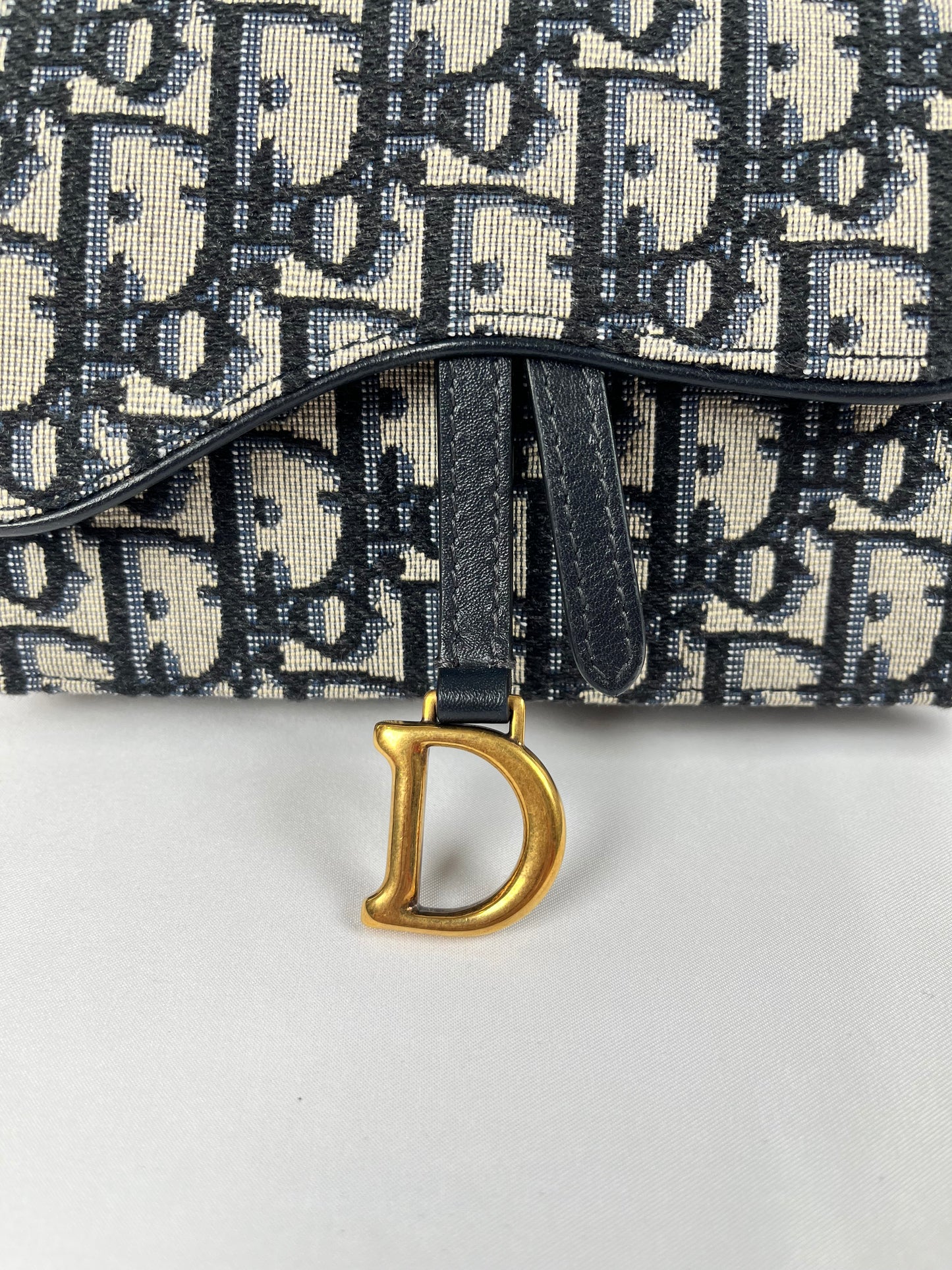 Pre-Owned CHRISTIAN DIOR Saddle Blue Belt Bag