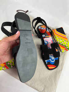 Pre-Owned HERMES Eyra Black Sandals, 36