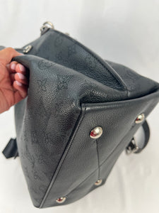 Pre-Owned LOUIS VUITTON Mahina Muria Black Handbag