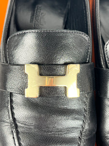 Pre-Owned HERMES Paris Black Loafers, 36