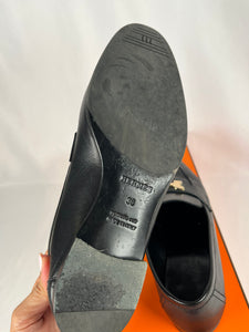 Pre-Owned HERMES Paris Black Loafers, 36