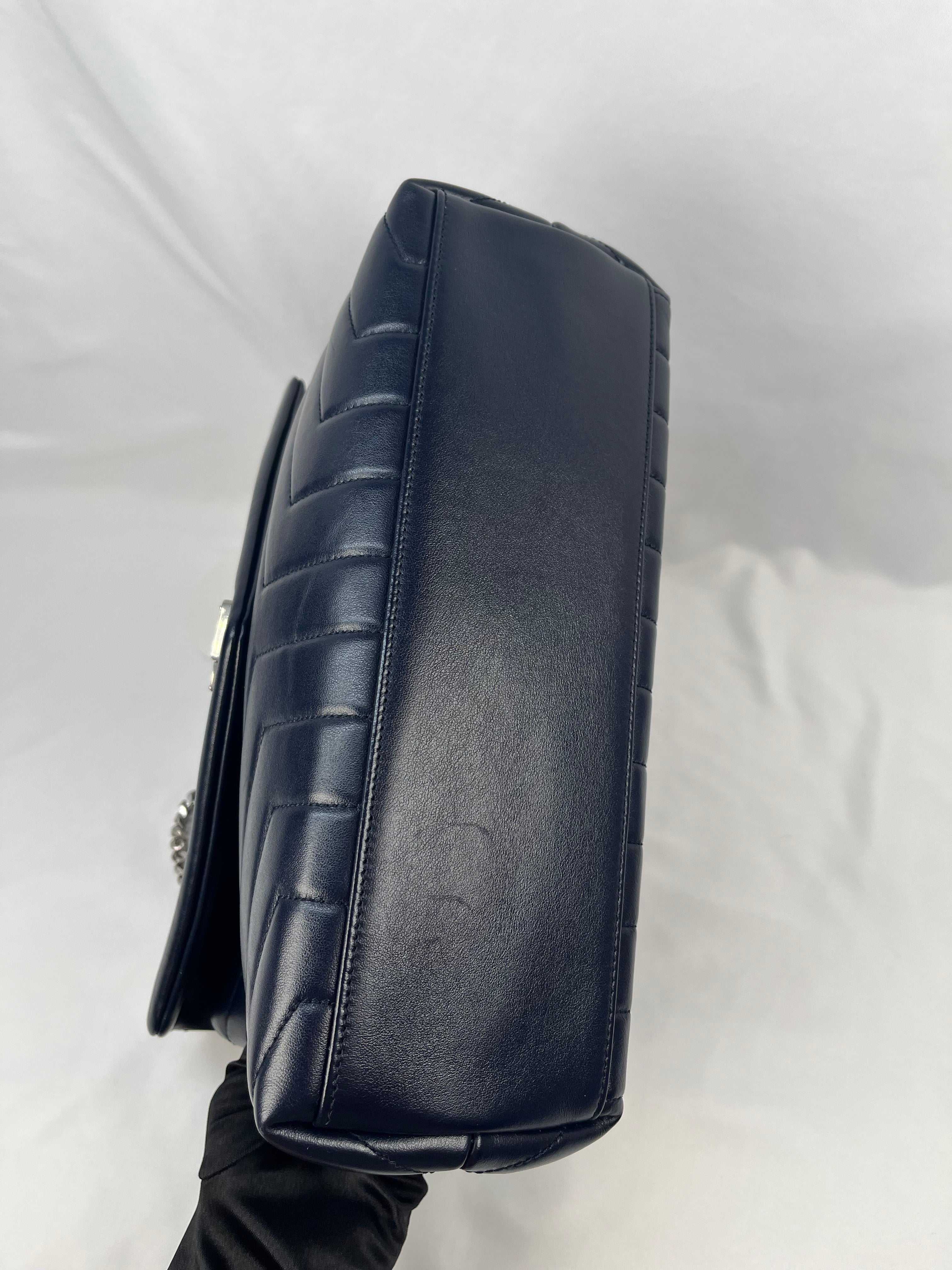 Pre-Owned SAINT LAURENT LouLou Monogram Dark Blue Handbag, Medium