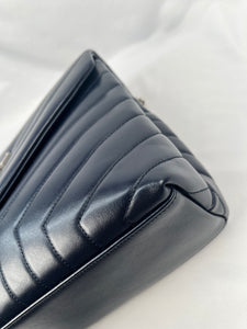 Pre-Owned SAINT LAURENT LouLou Monogram Dark Blue Handbag, Medium