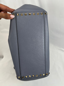 Pre-Owned VALENTINO Vitello Rockstud Double Handle London Stone Handbag
