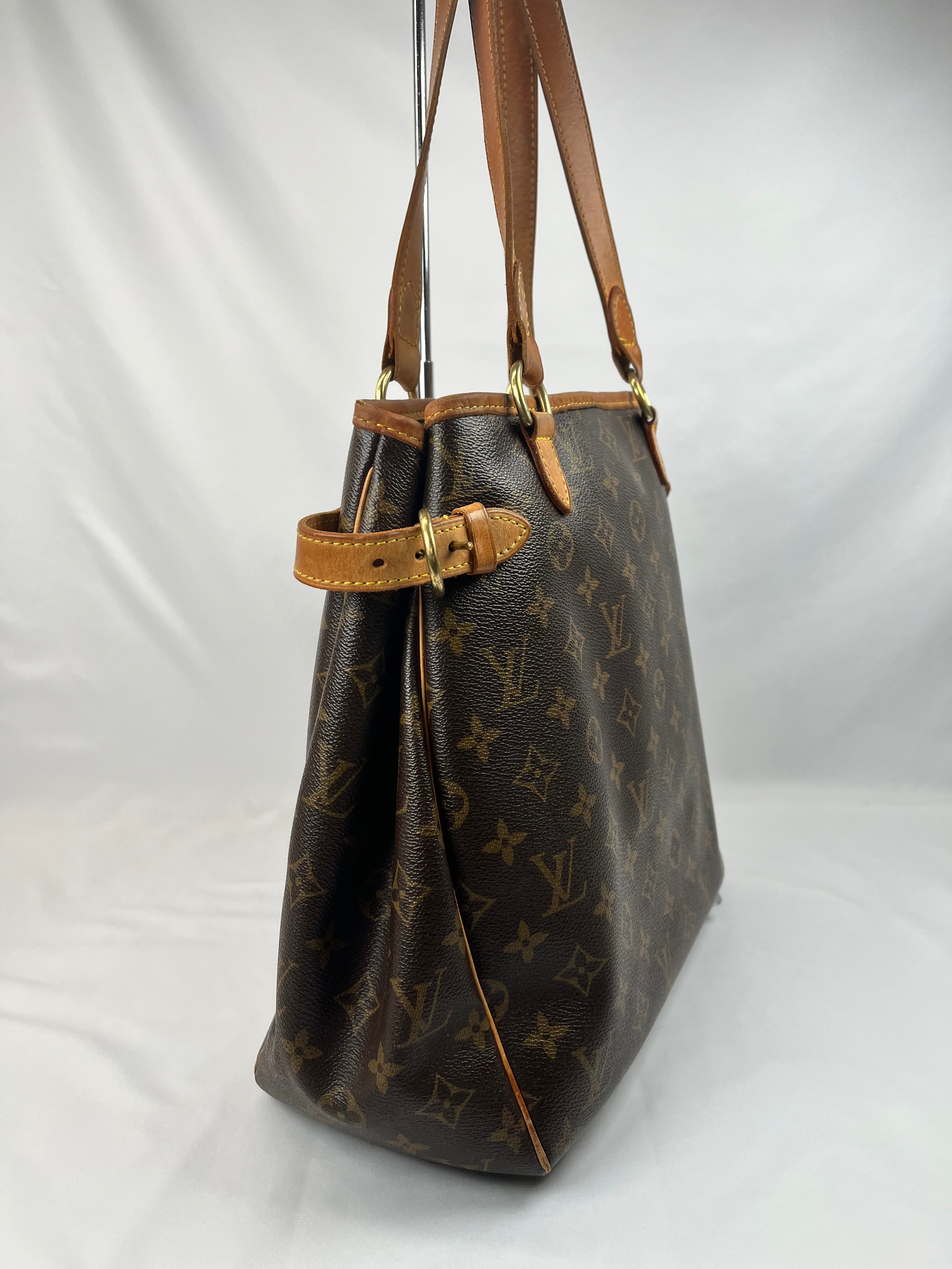 Pre-Owned LOUIS VUITTON Vertical Batignolles Monogram Handbag