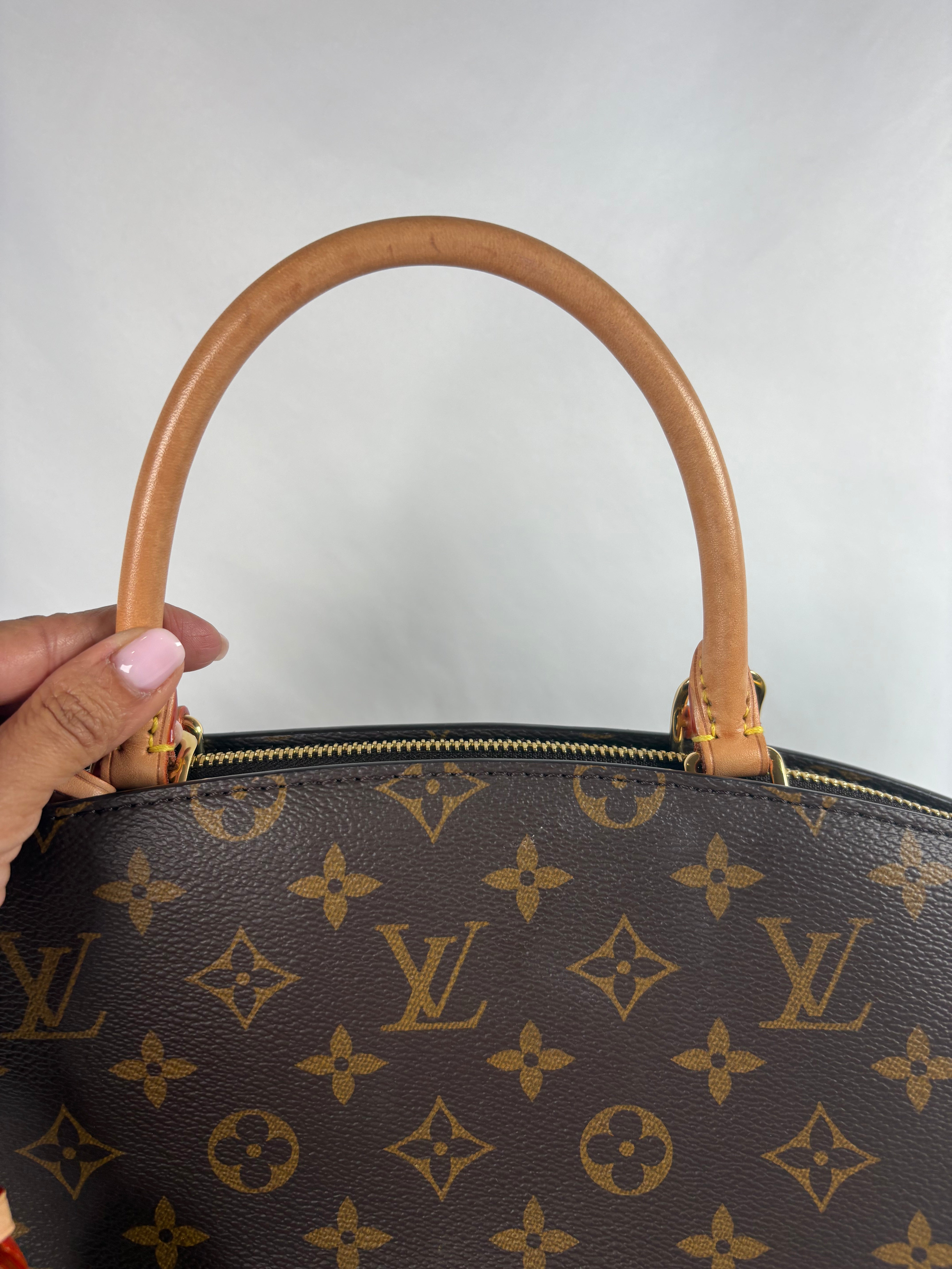 Pre-Owned LOUIS VUITTON Grand Palais Monogram Handbag