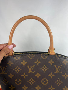 Pre-Owned LOUIS VUITTON Grand Palais Monogram Handbag