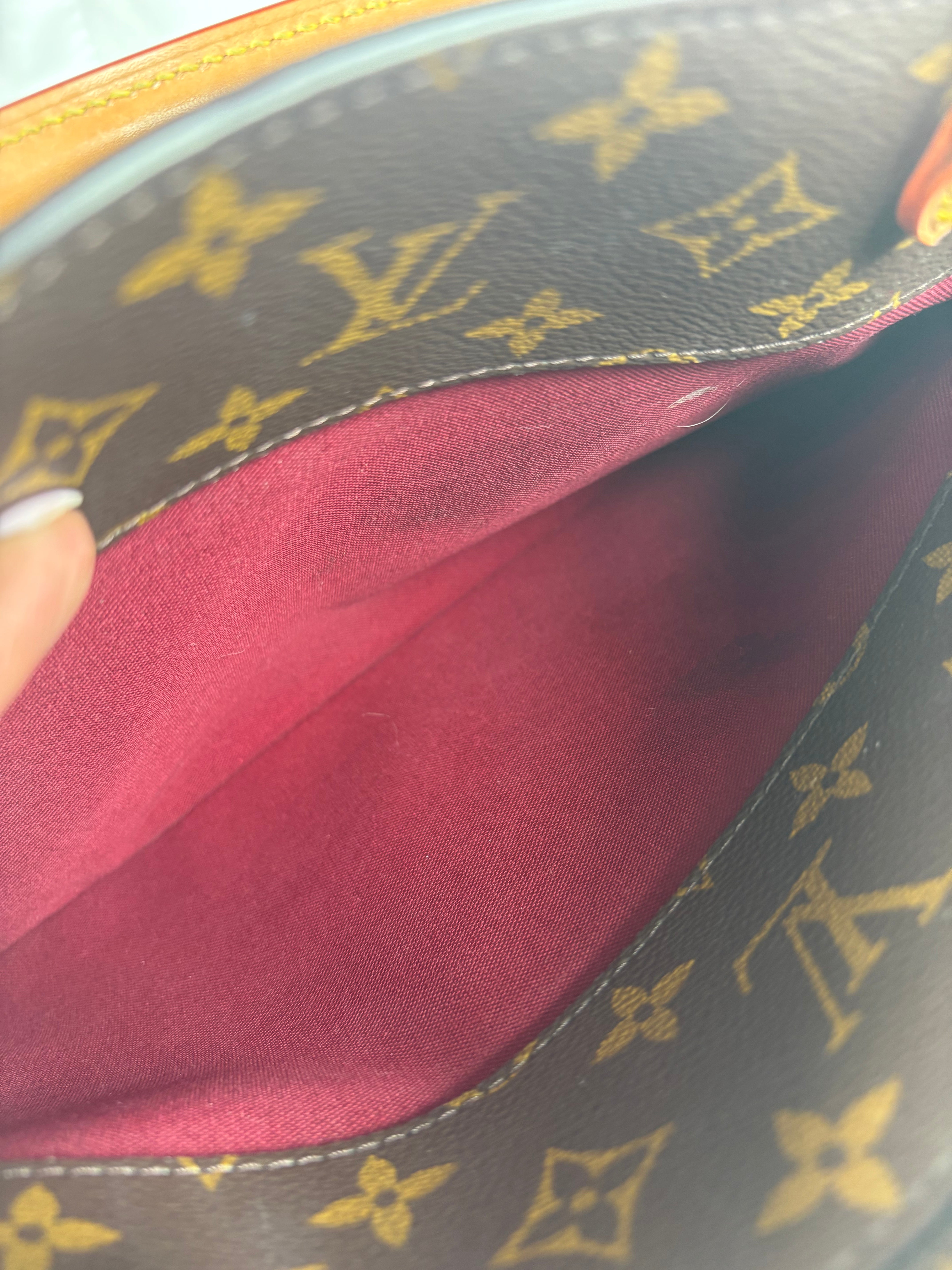 Pre-Owned LOUIS VUITTON Grand Palais Monogram Handbag