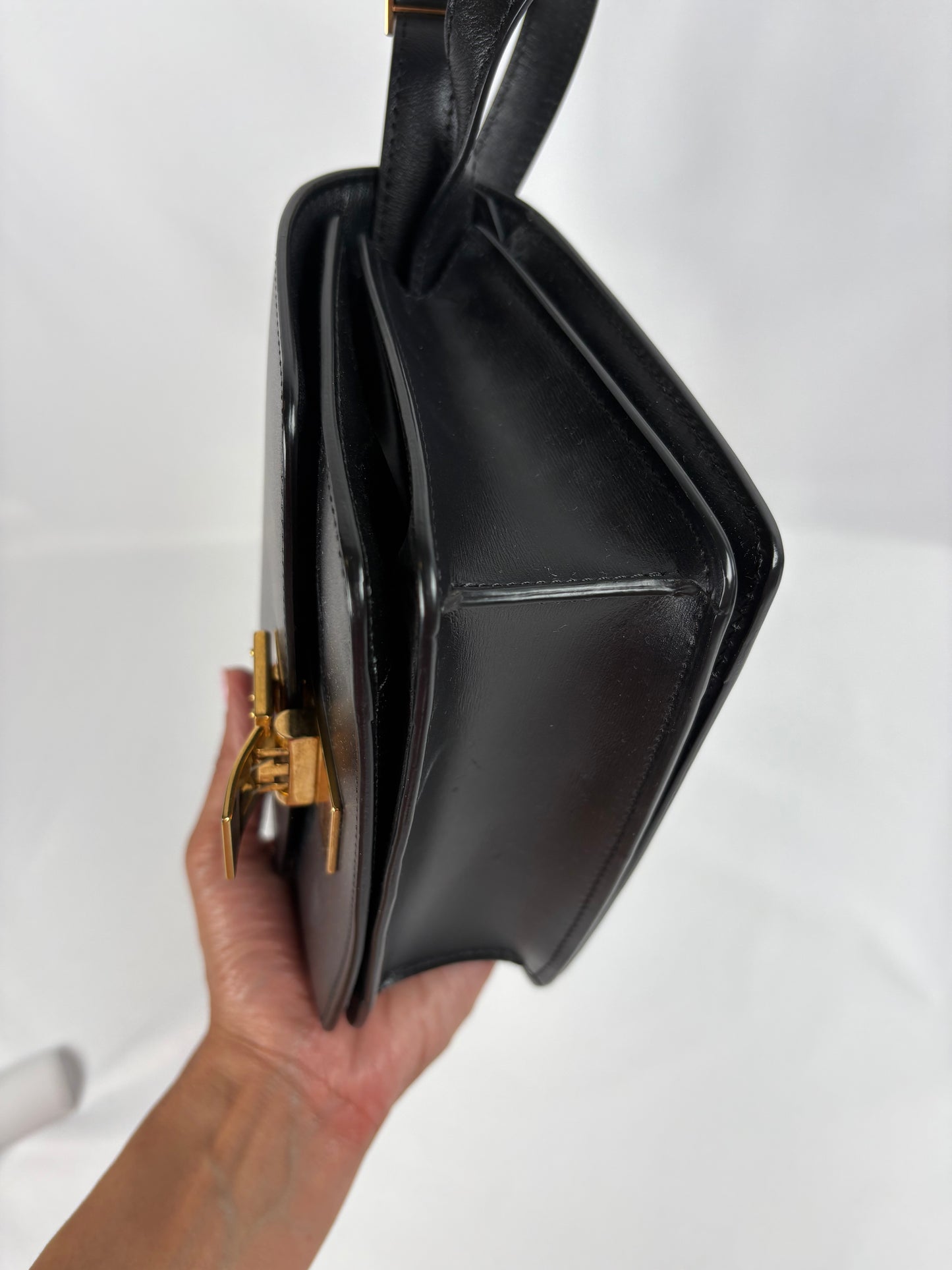 Pre-Owned CELINE Smooth Calfskin Box Black Handbag, Small