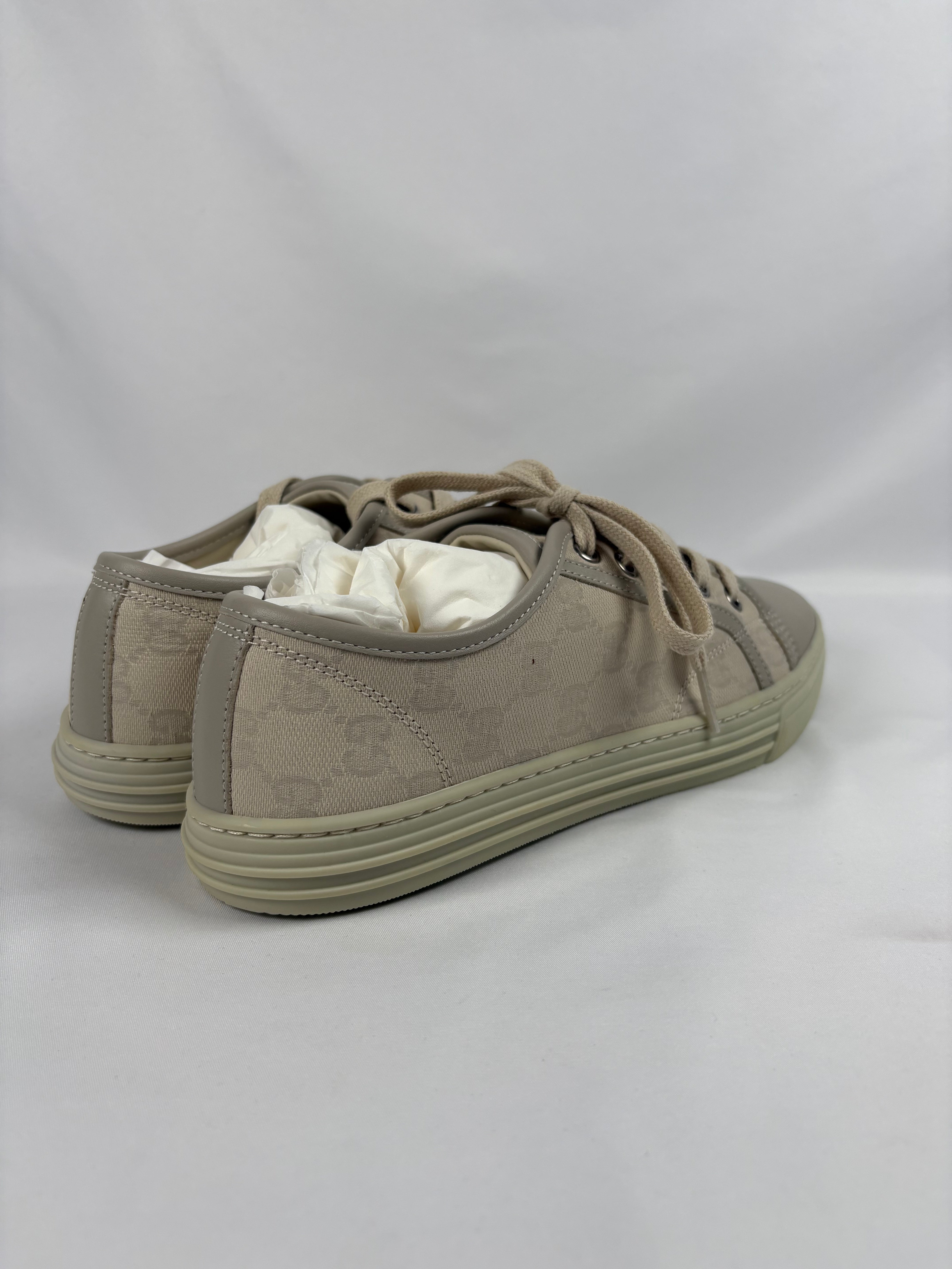 Pre-Owned GUCCI Cotton White Sneakers, 38