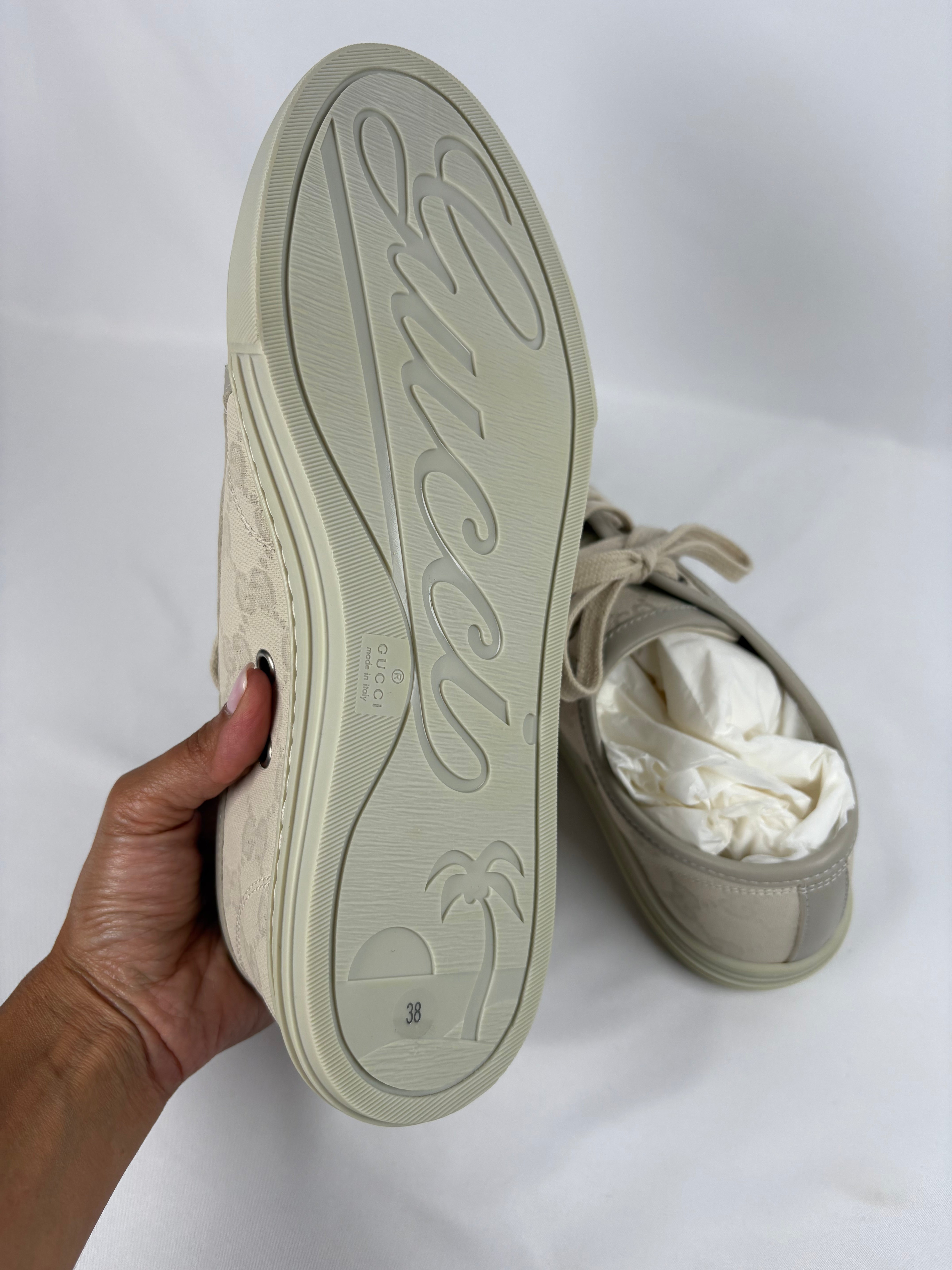 Pre-Owned GUCCI Cotton White Sneakers, 38