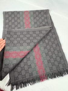 Pre-Owned GUCCI Dark Grey Scarf