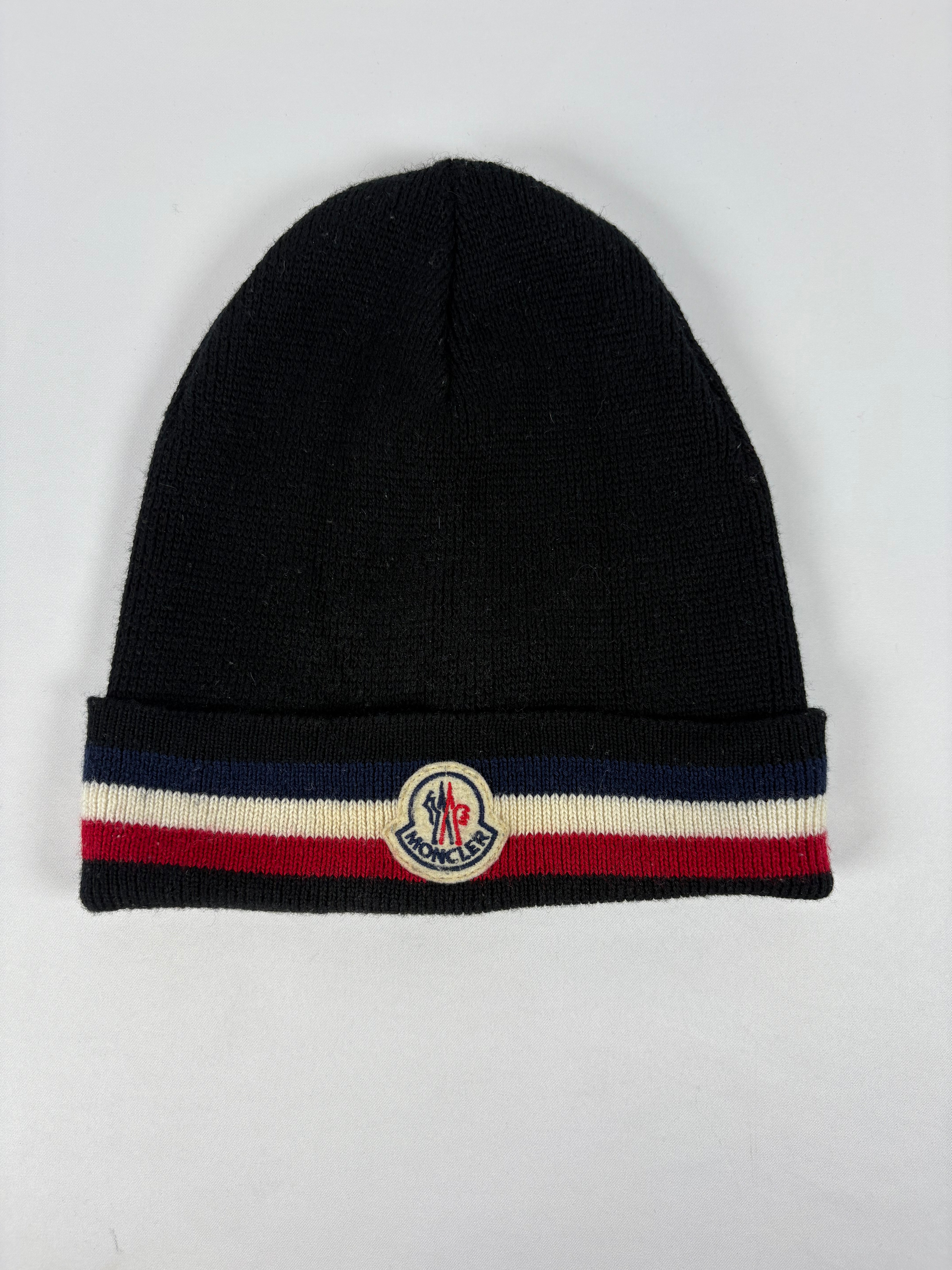 Pre-Owned MONCLER Black Beanie