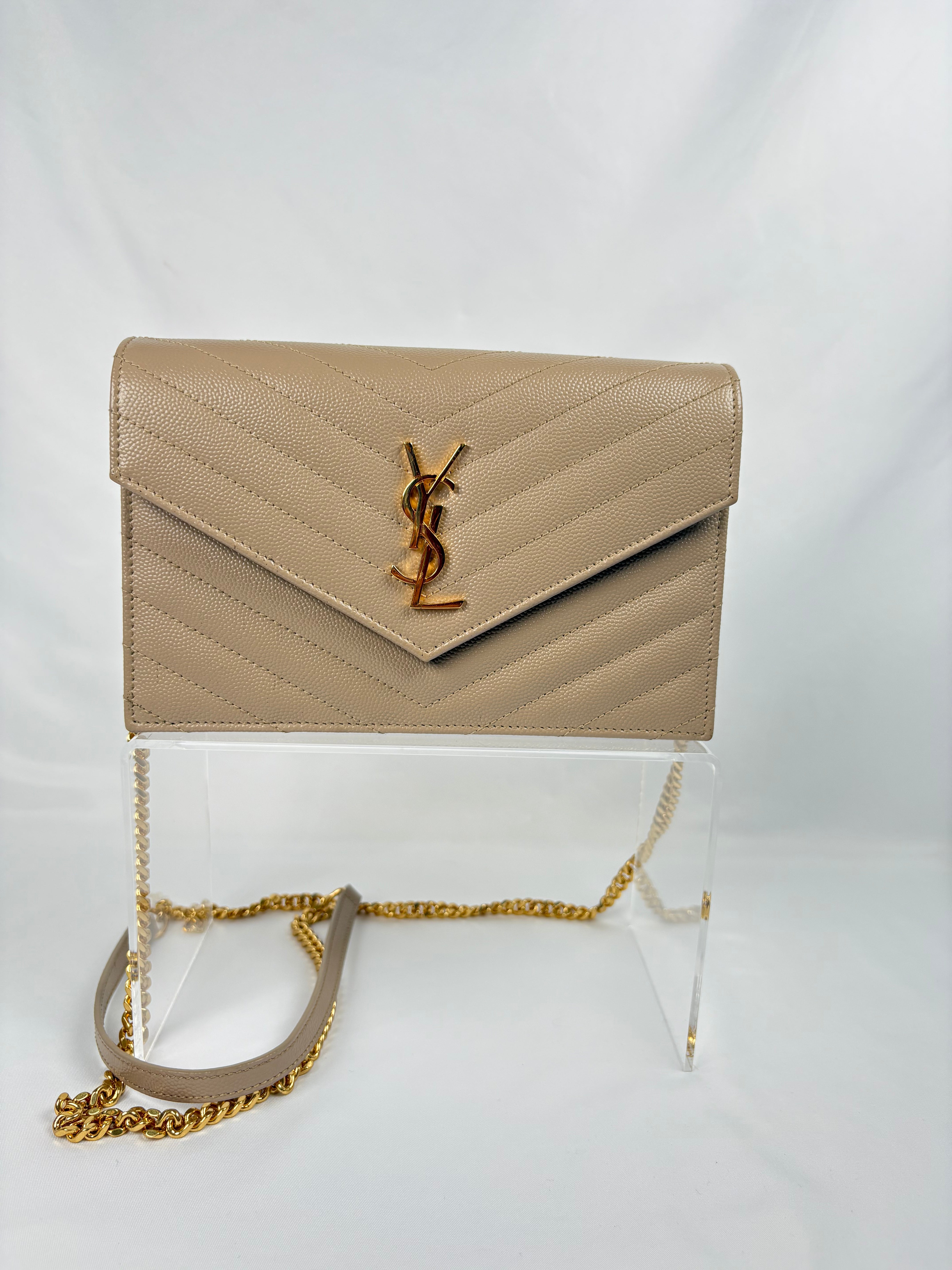 Pre-Owned SAINT LAURENT Cassandre Envelope Wallet on Chain, Dark Beige