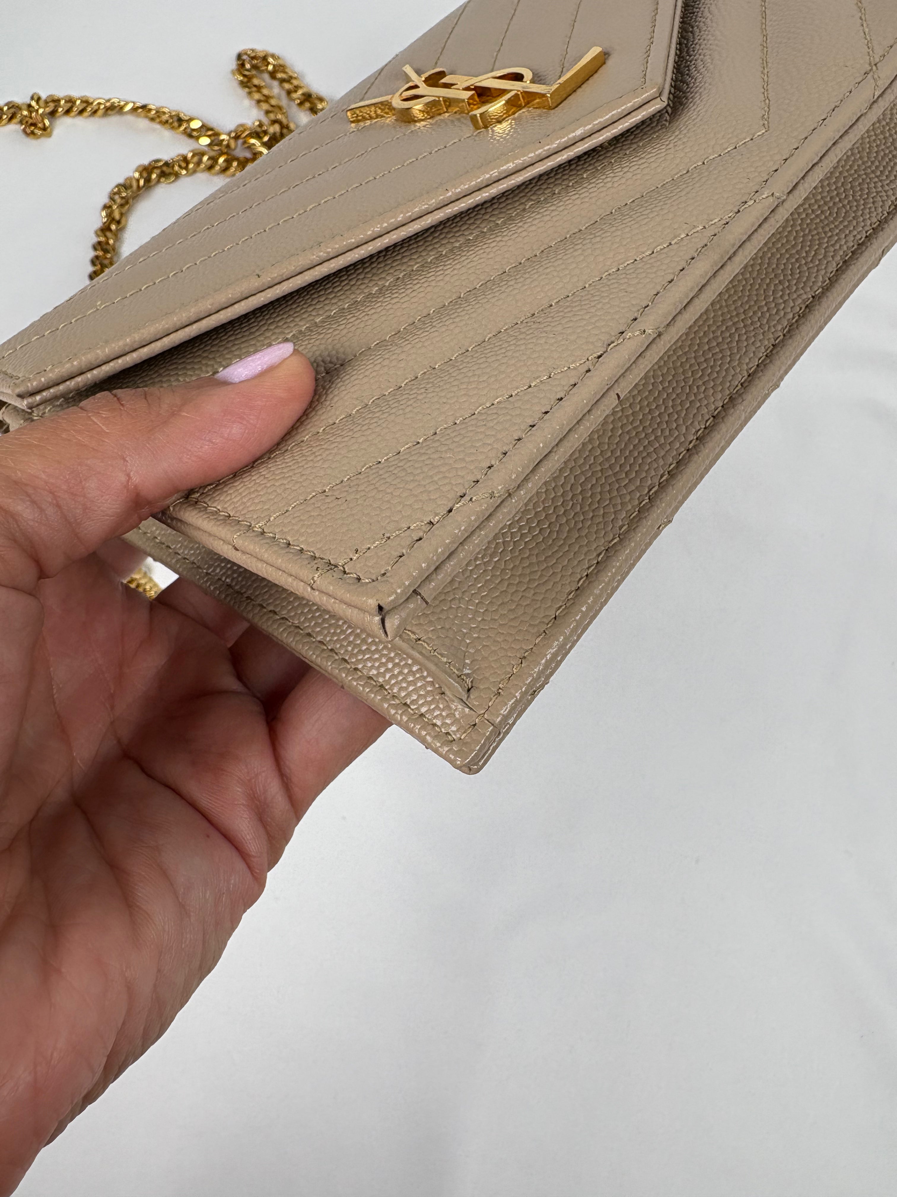 Pre-Owned SAINT LAURENT Cassandre Envelope Wallet on Chain, Dark Beige