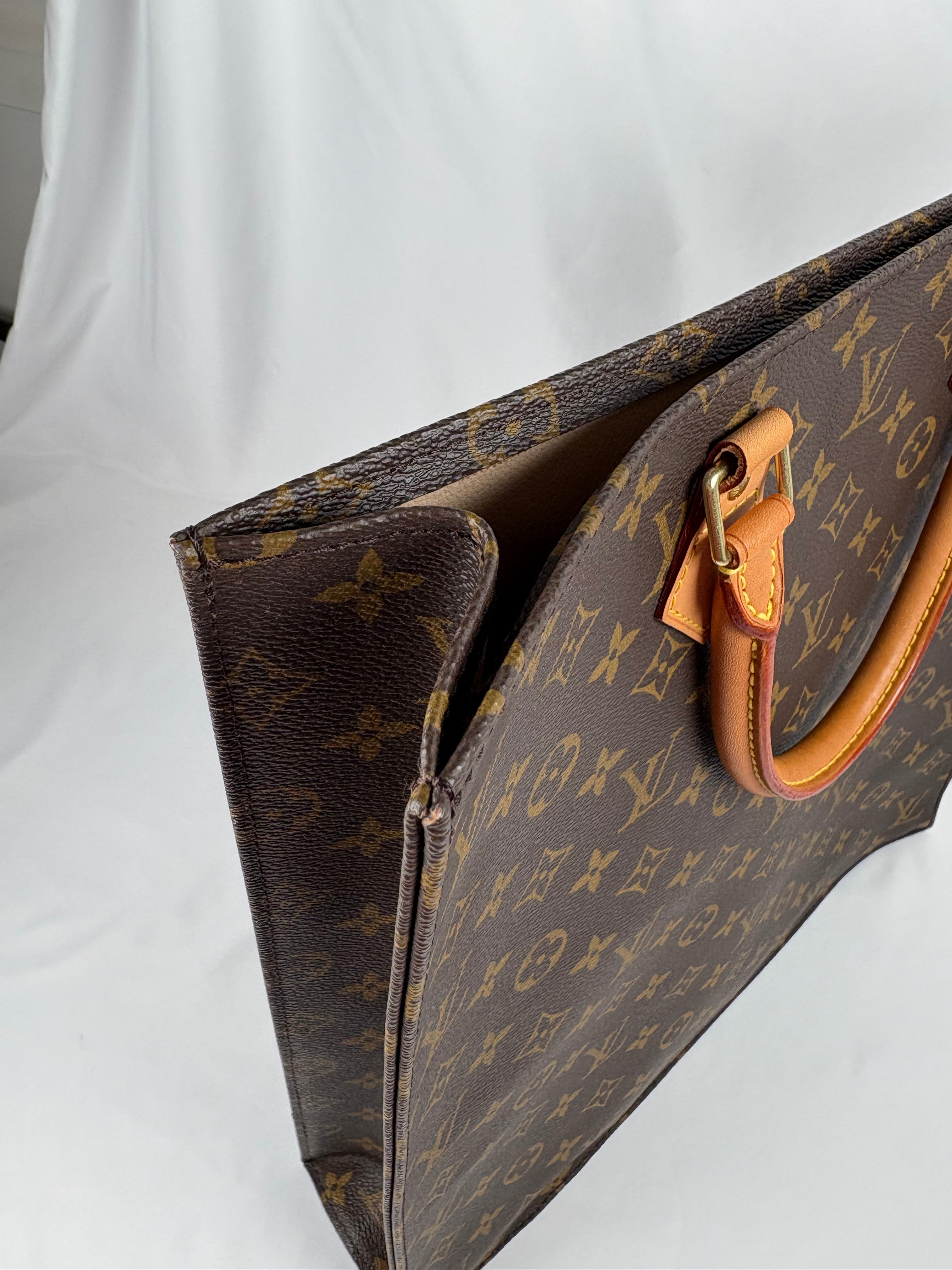 Pre-Owned LOUIS VUITTON Sac Plat Tote Monogram Handbag