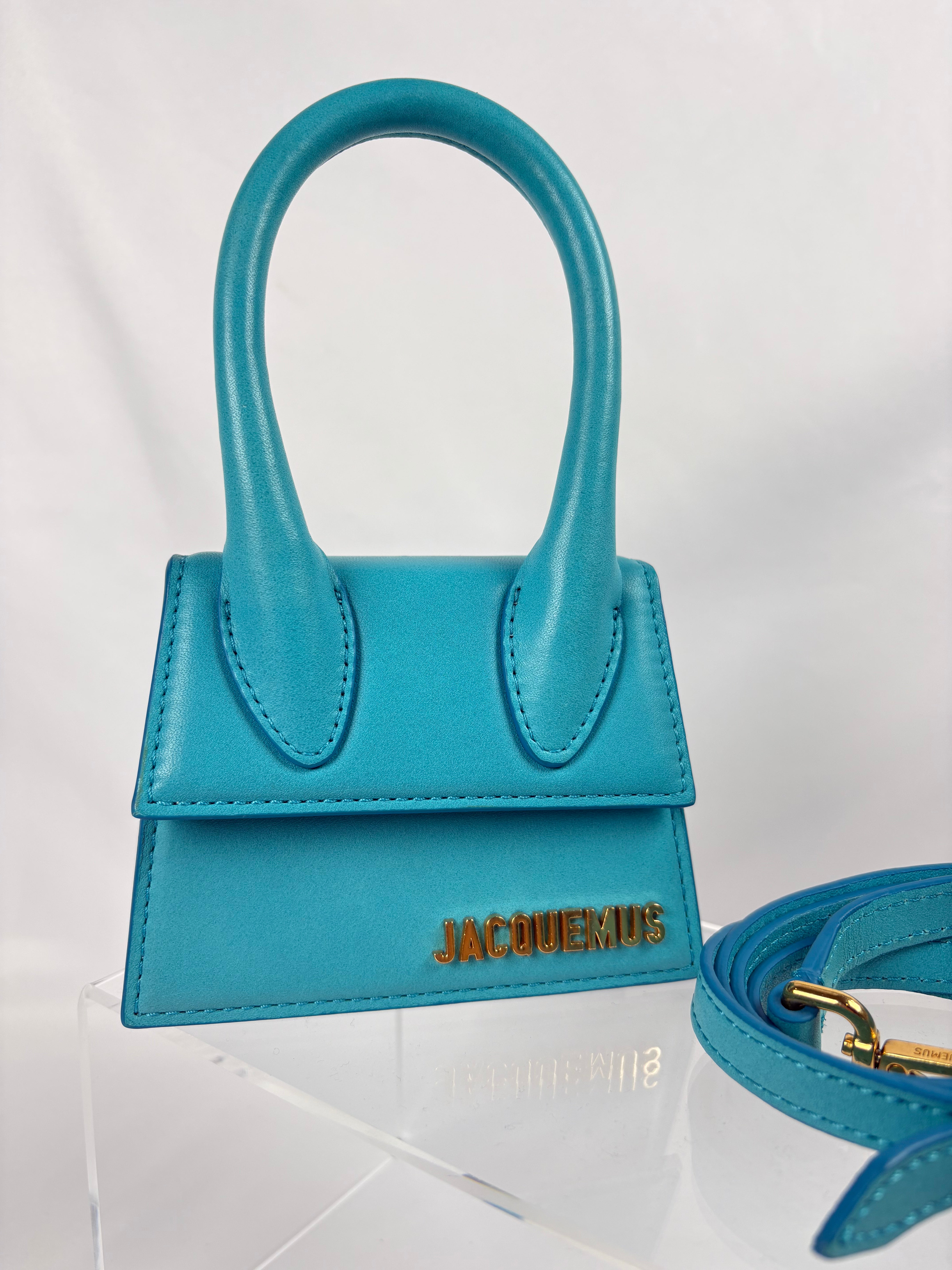 Pre-Owned JACQUEMUS Le Chiquito Turquoise Handbag, Mini