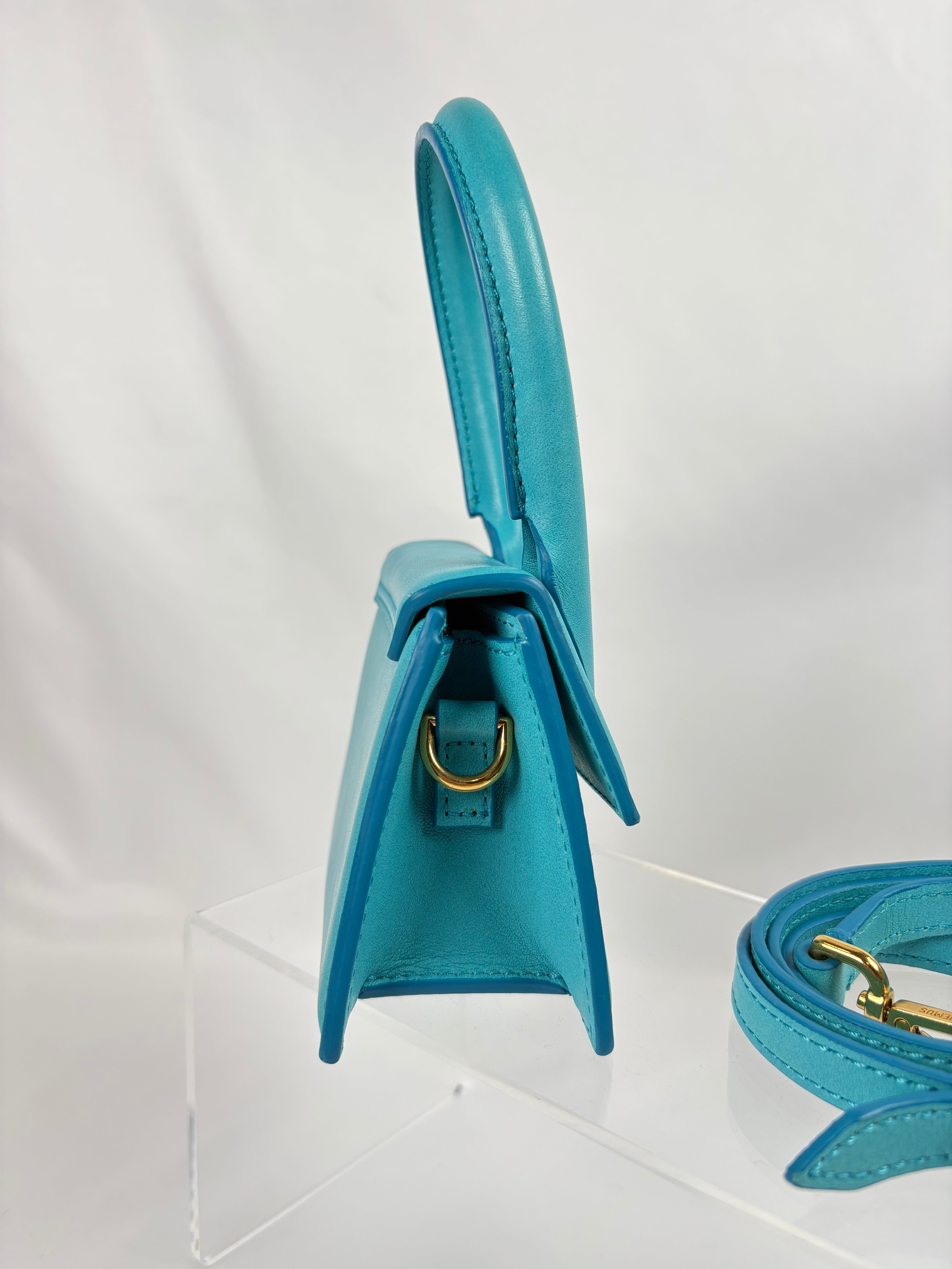 Pre-Owned JACQUEMUS Le Chiquito Turquoise Handbag, Mini