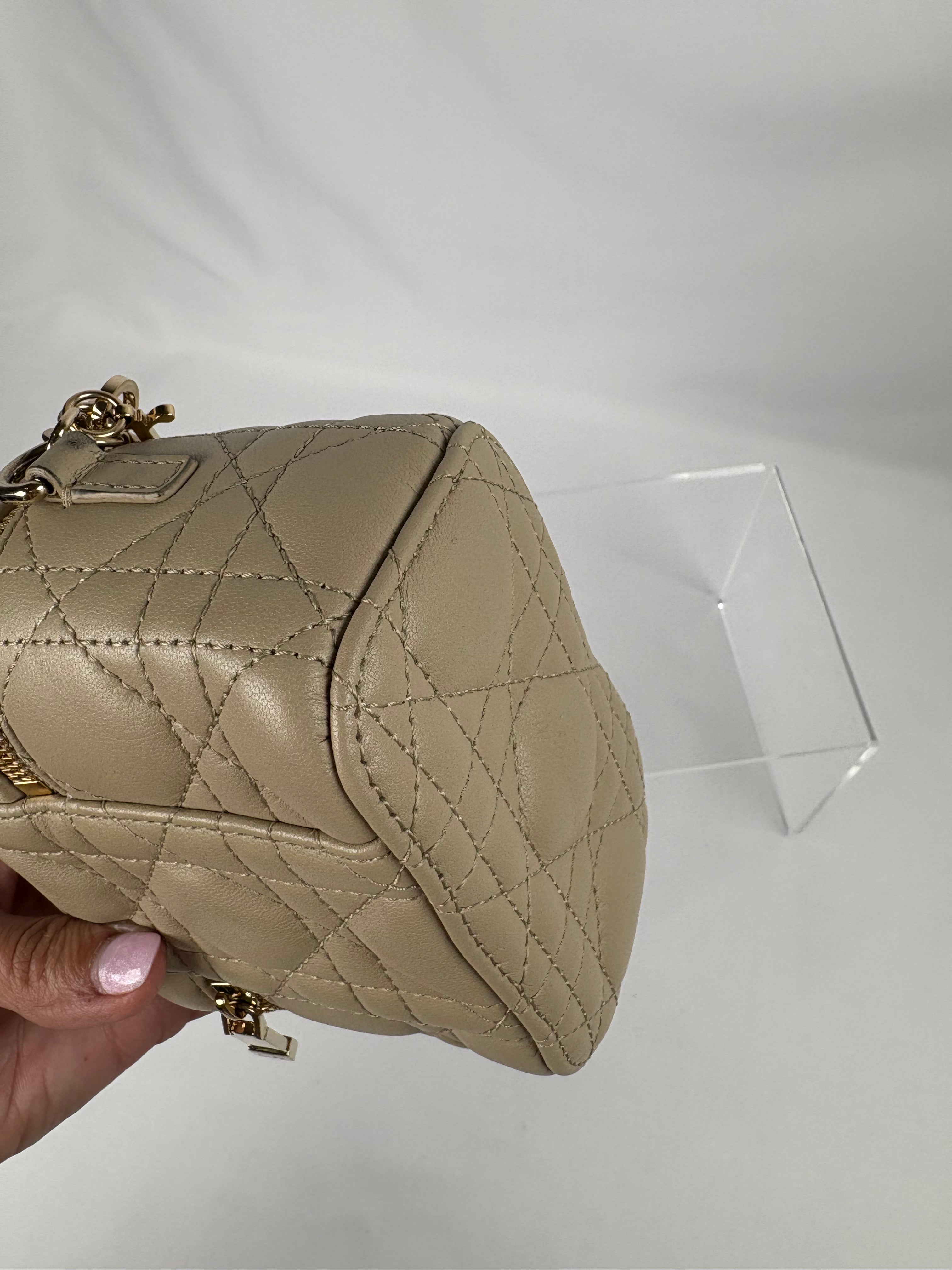 Pre-Owned DIOR LADY DIOR Vanity Case Beige Handbag, Micro