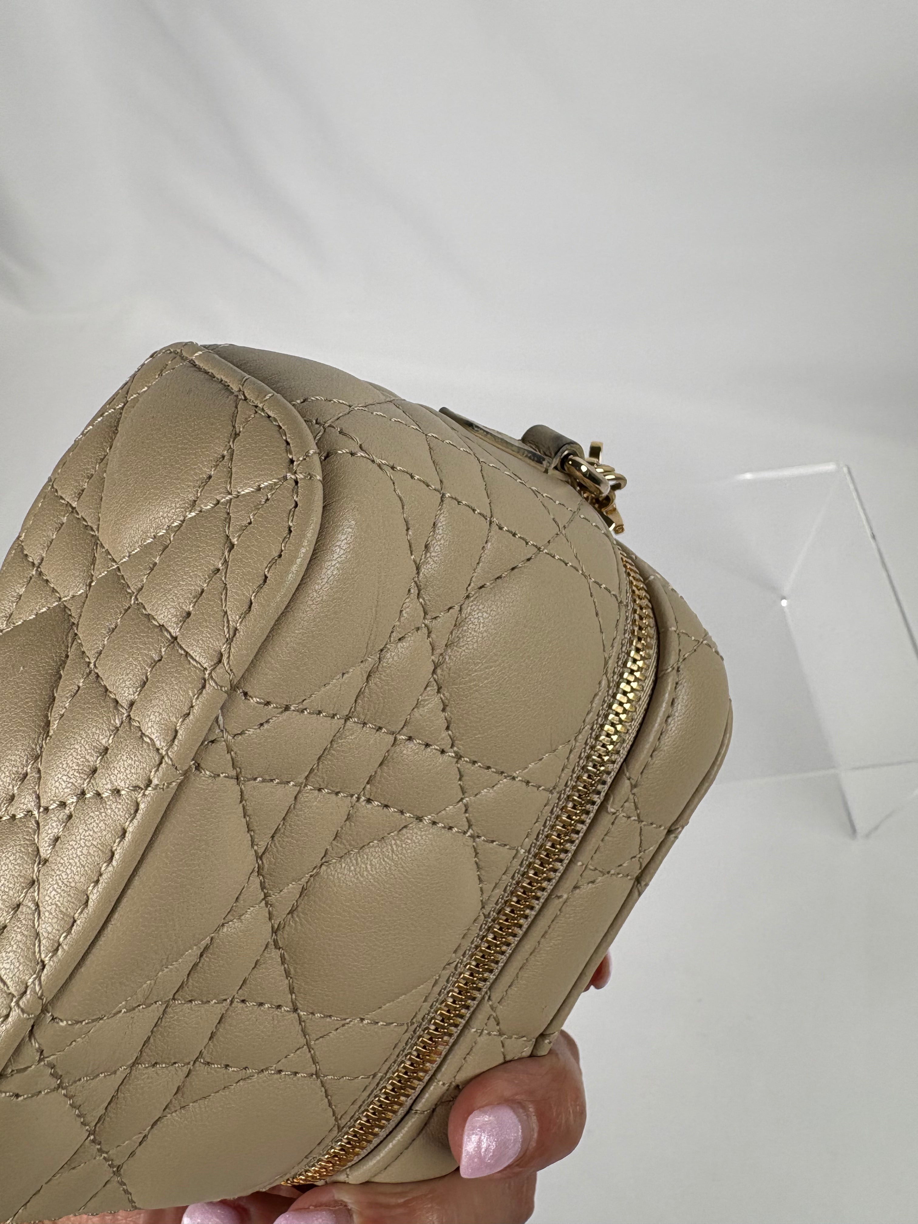 Pre-Owned DIOR LADY DIOR Vanity Case Beige Handbag, Micro