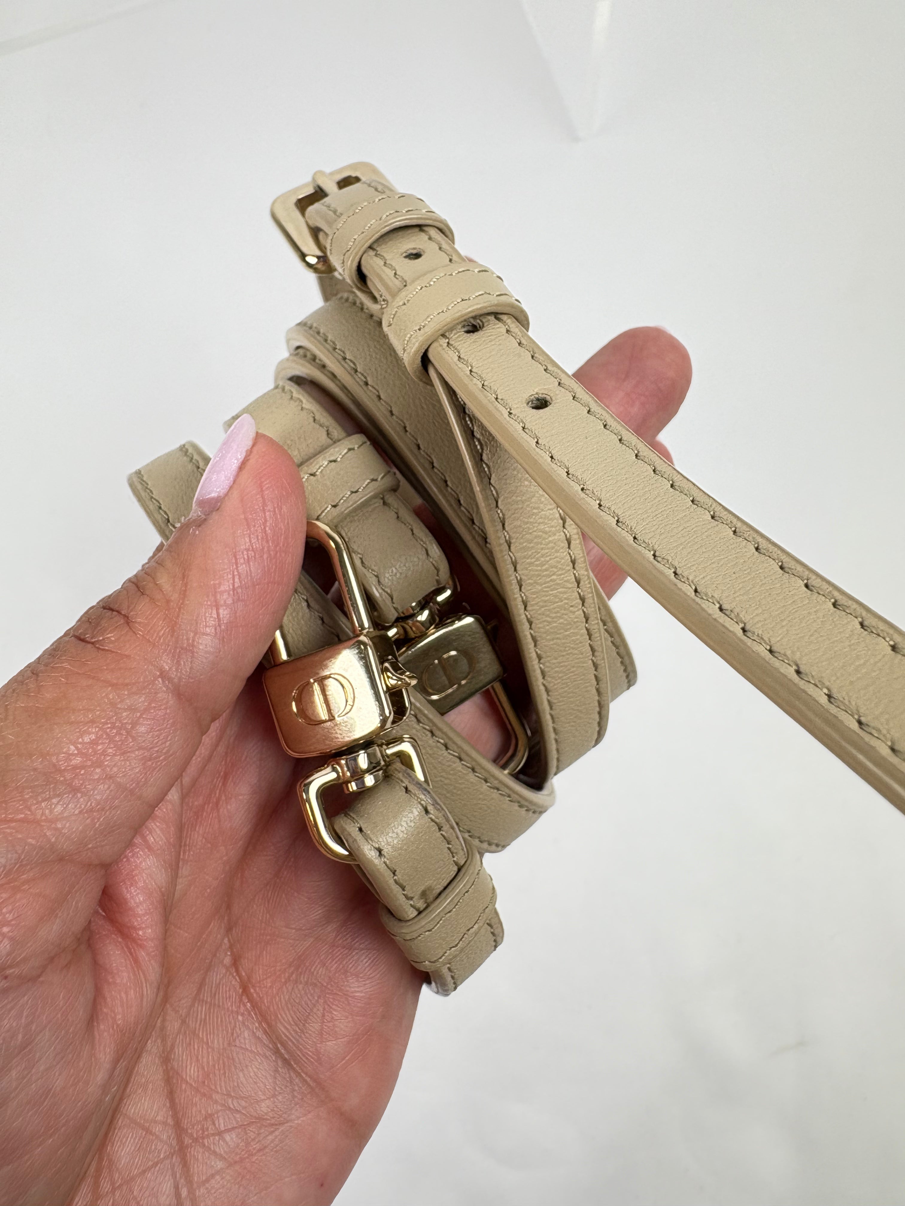 Pre-Owned DIOR LADY DIOR Vanity Case Beige Handbag, Micro