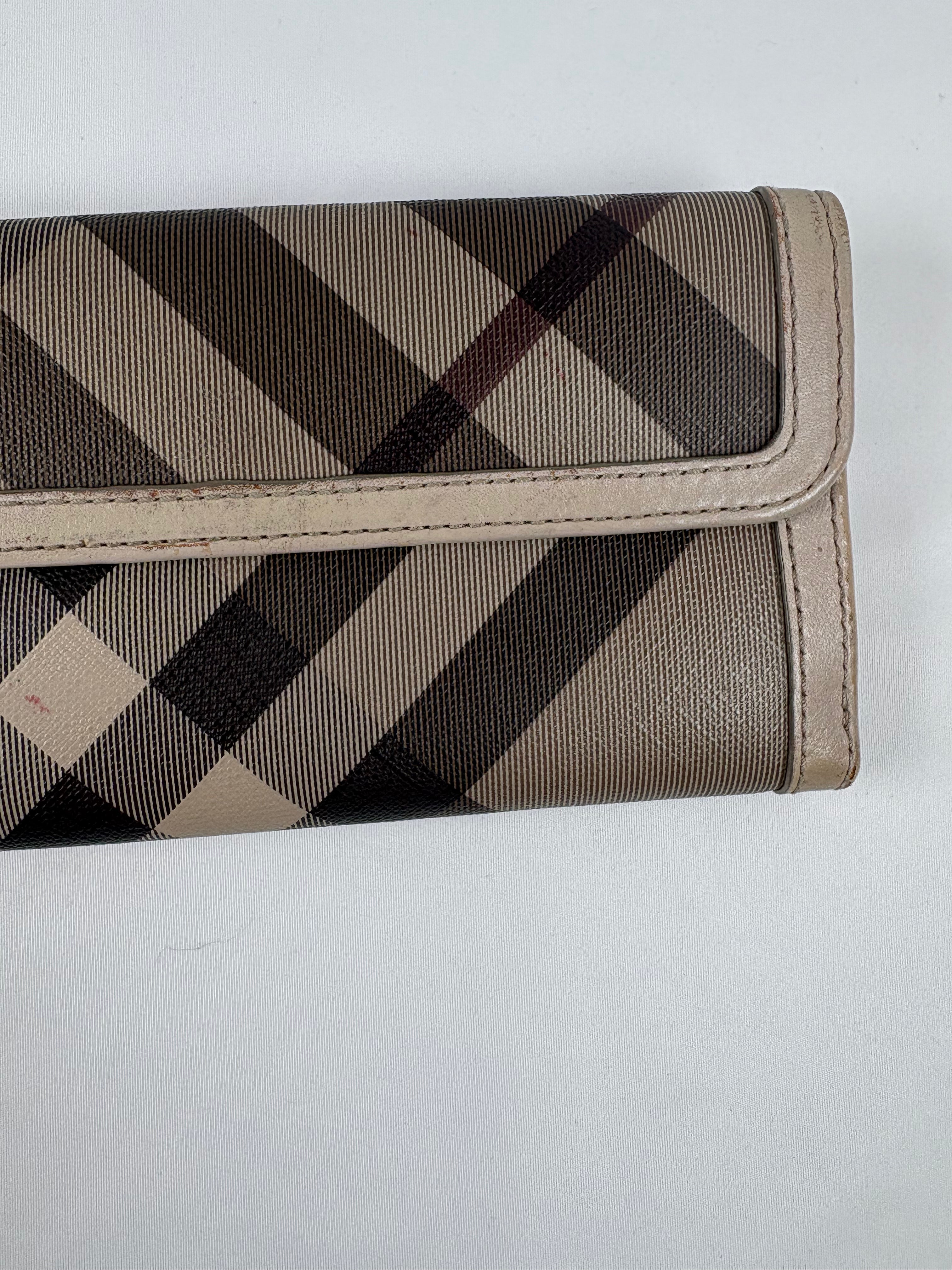 Pre-Owned BURBERRY Trench Smoked  Wallet