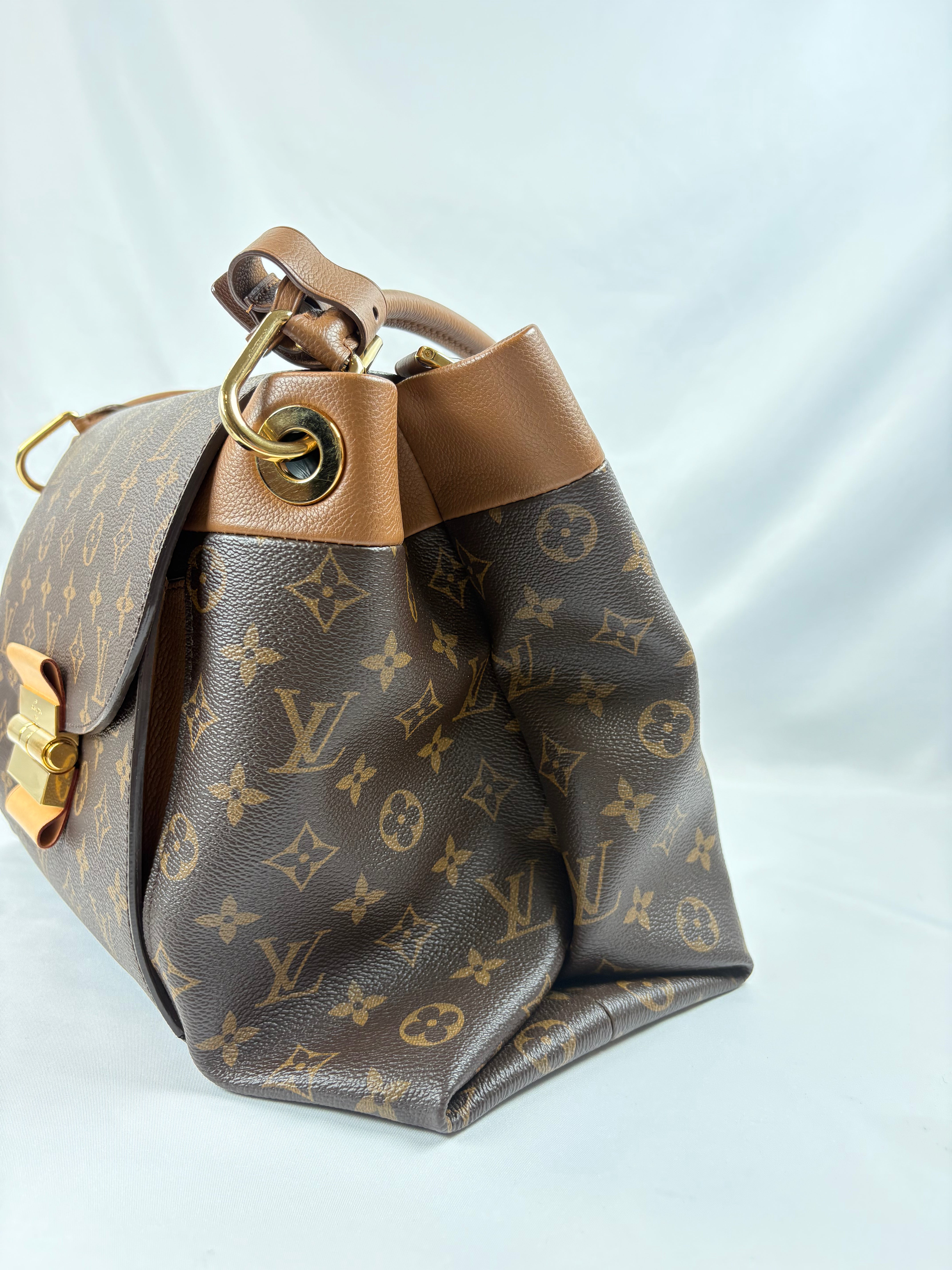 Pre-Owned LOUIS VUITTON Havane Olympe Monogram Handbag