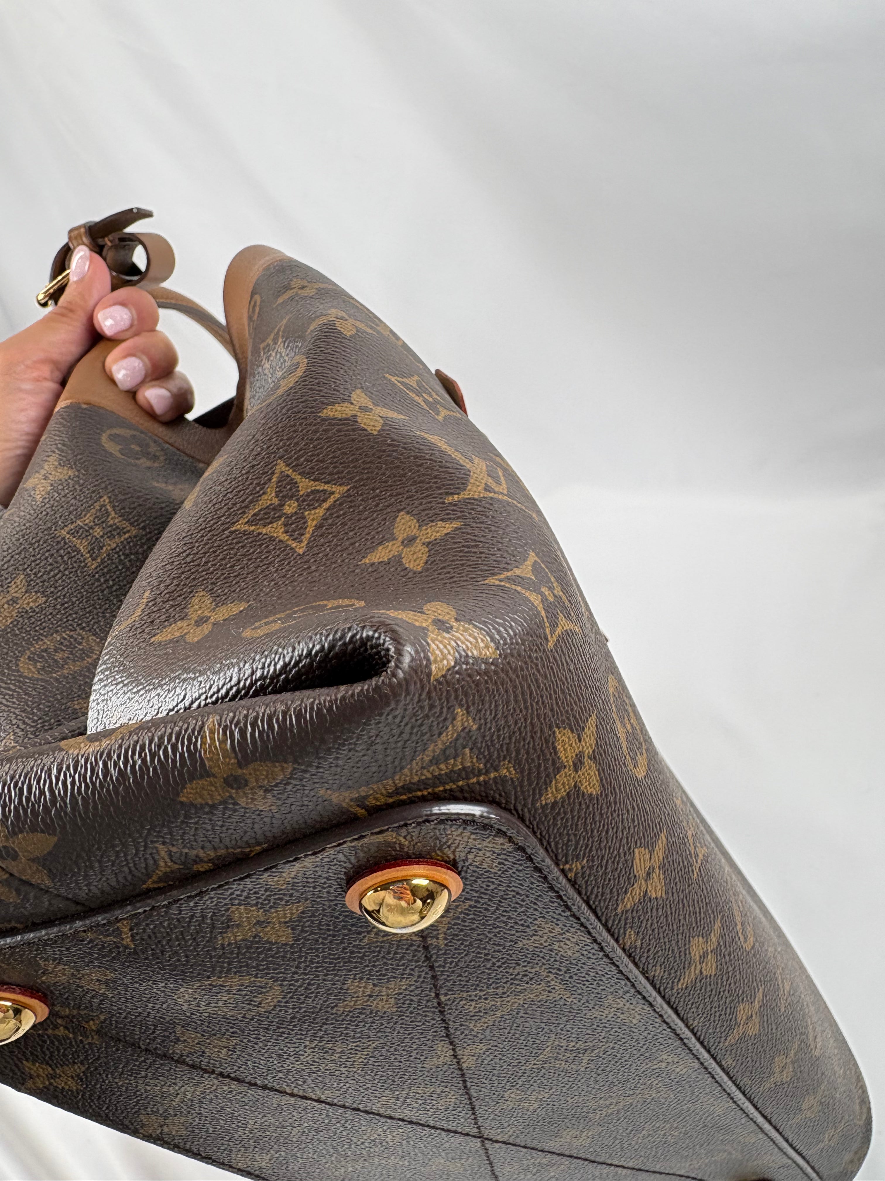 Pre-Owned LOUIS VUITTON Havane Olympe Monogram Handbag