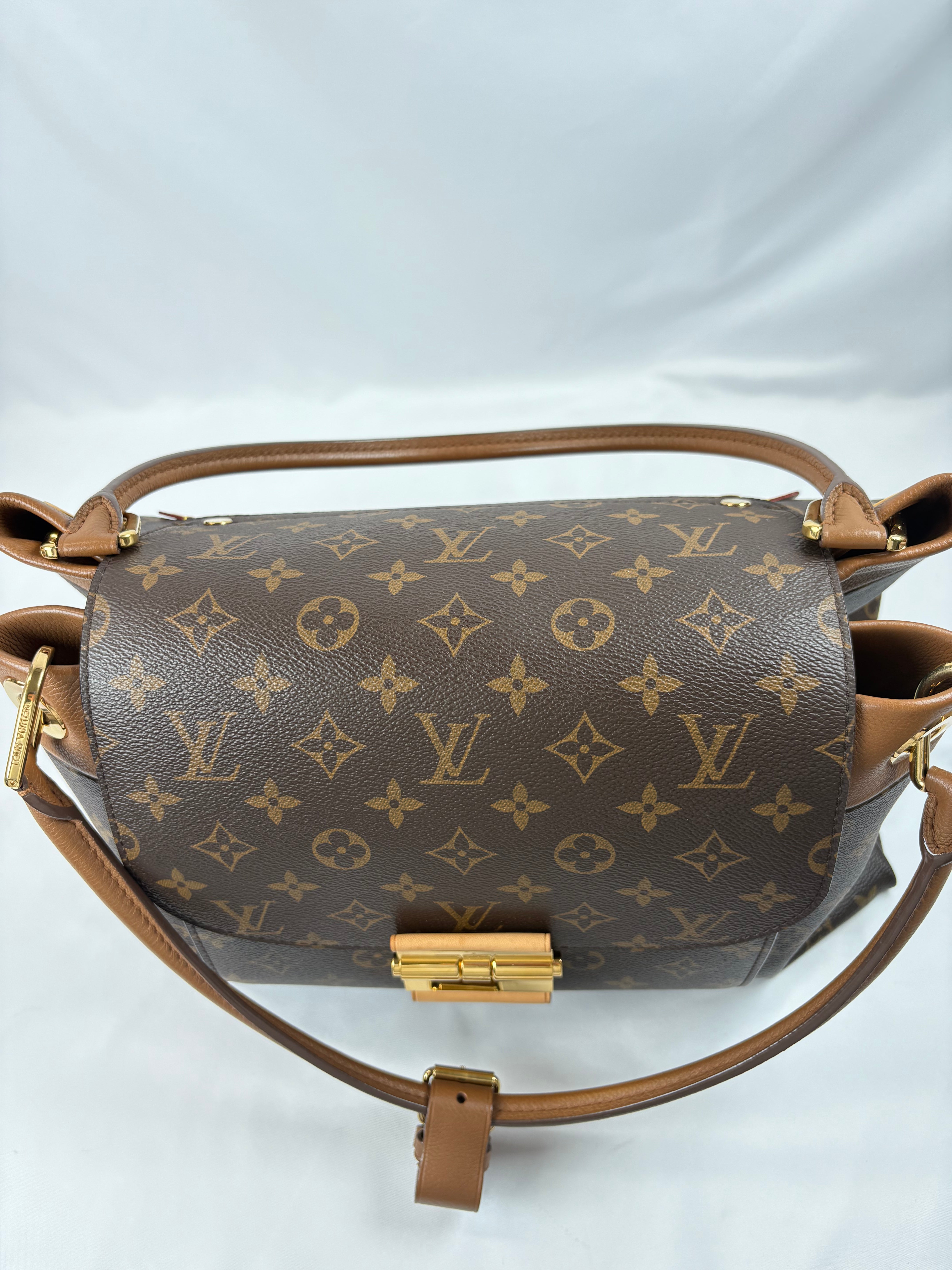 Pre-Owned LOUIS VUITTON Havane Olympe Monogram Handbag