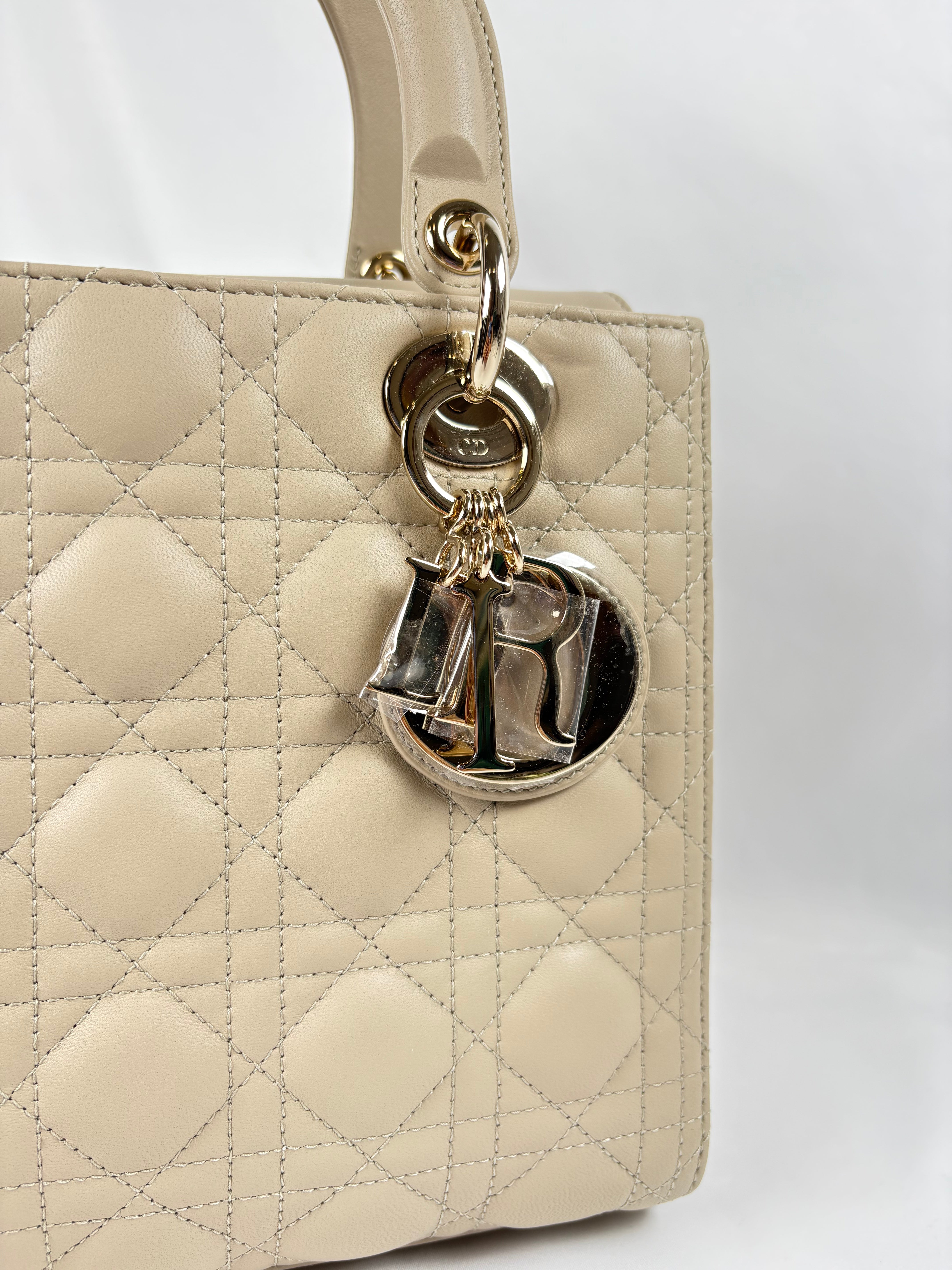 Pre-Owned CHRISTIAN DIOR Lady Dior Desert Taupe Handbag, Medium