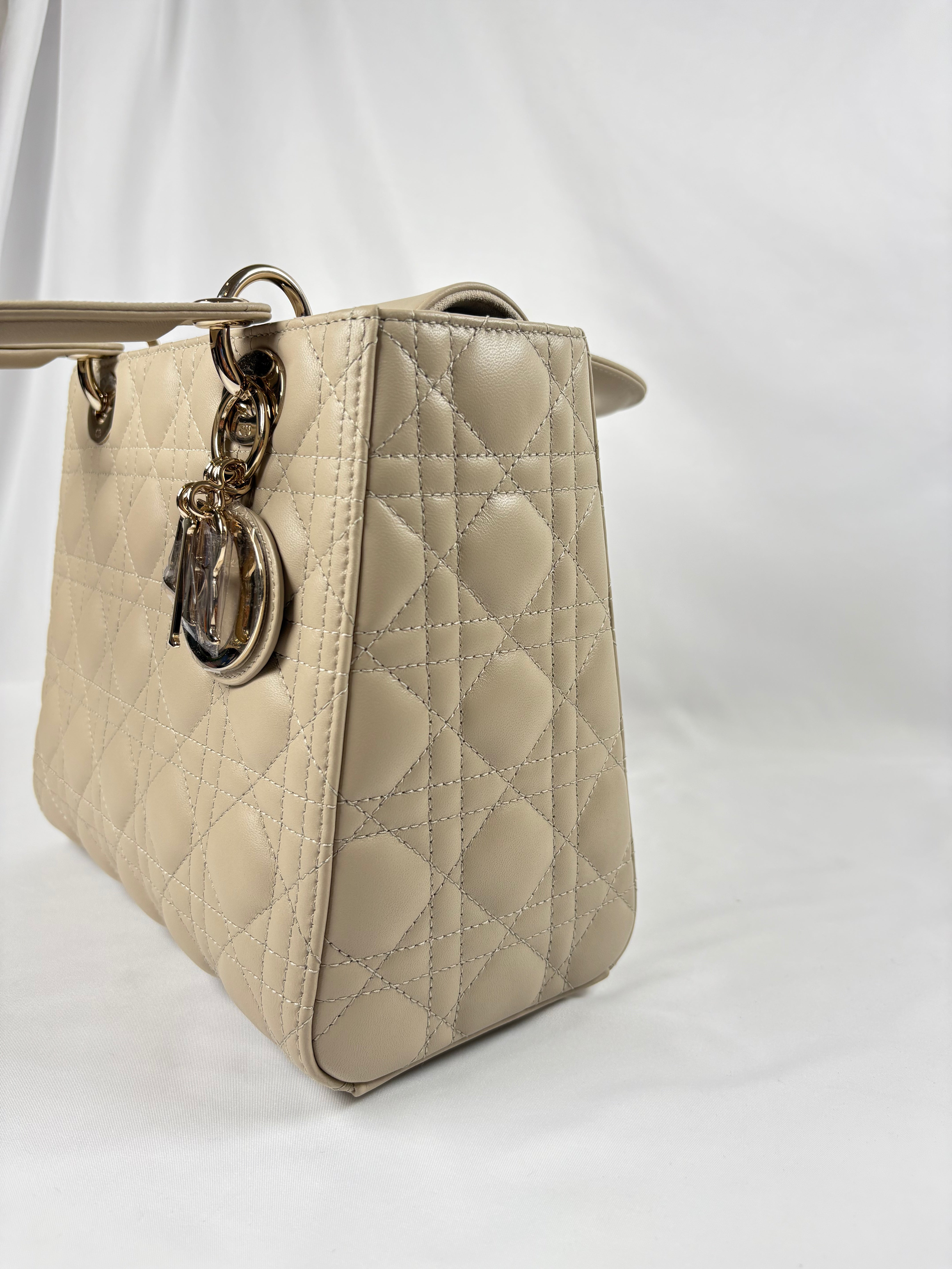 Pre-Owned CHRISTIAN DIOR Lady Dior Desert Taupe Handbag, Medium