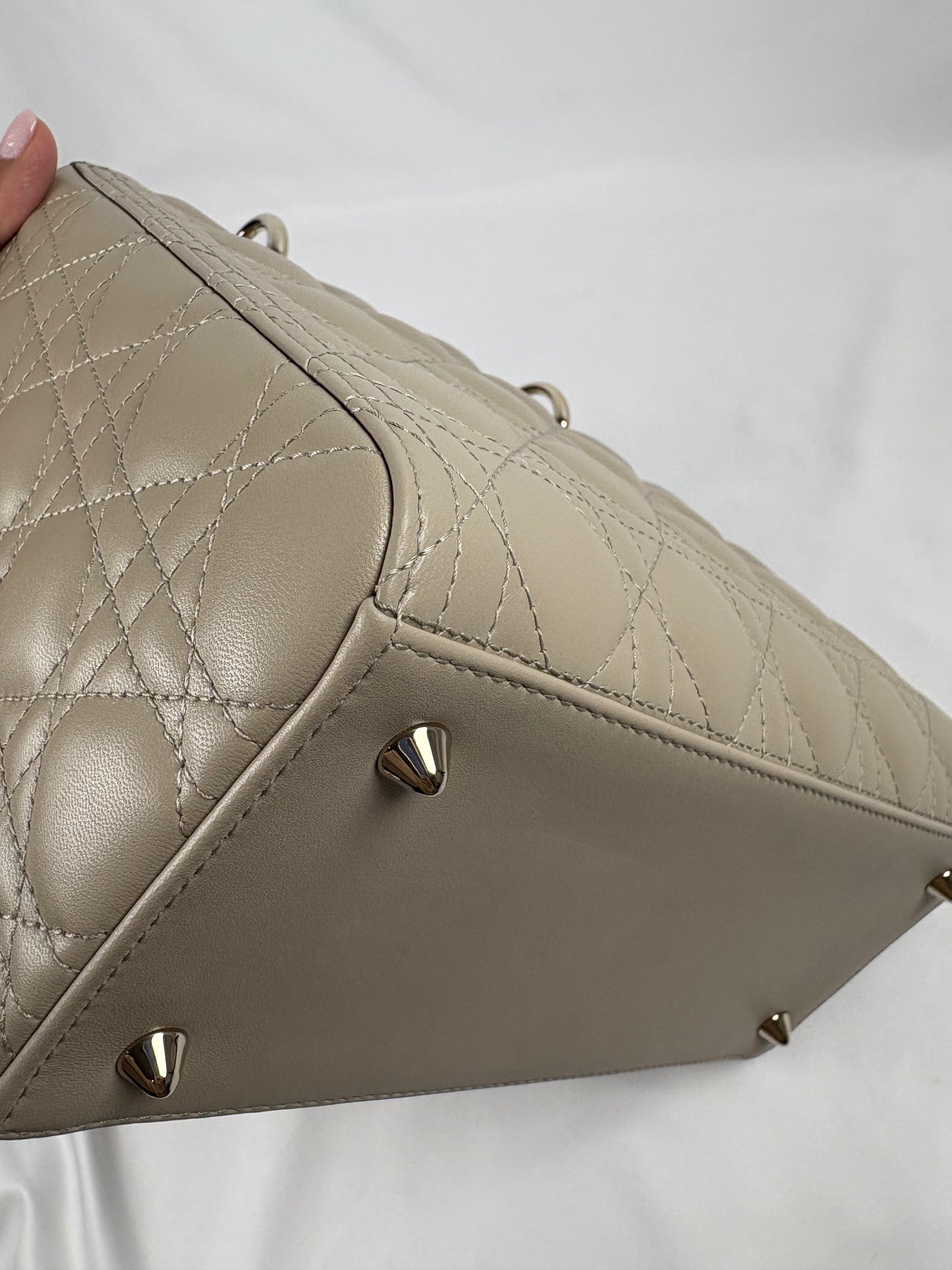 Pre-Owned CHRISTIAN DIOR Lady Dior Desert Taupe Handbag, Medium
