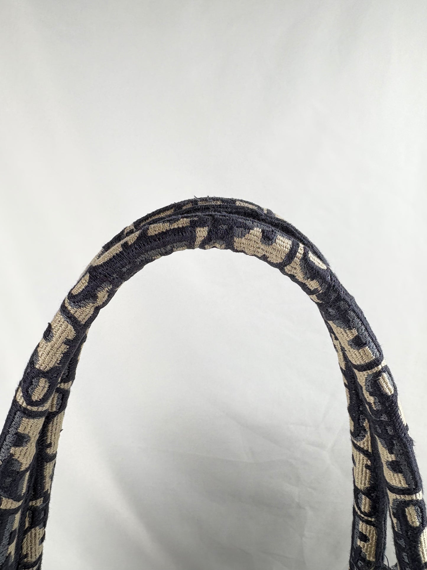 Pre-Owned CHRISTIAN DIOR Book Tote Ecru & Blue Oblique Embroidery Handbag, Medium