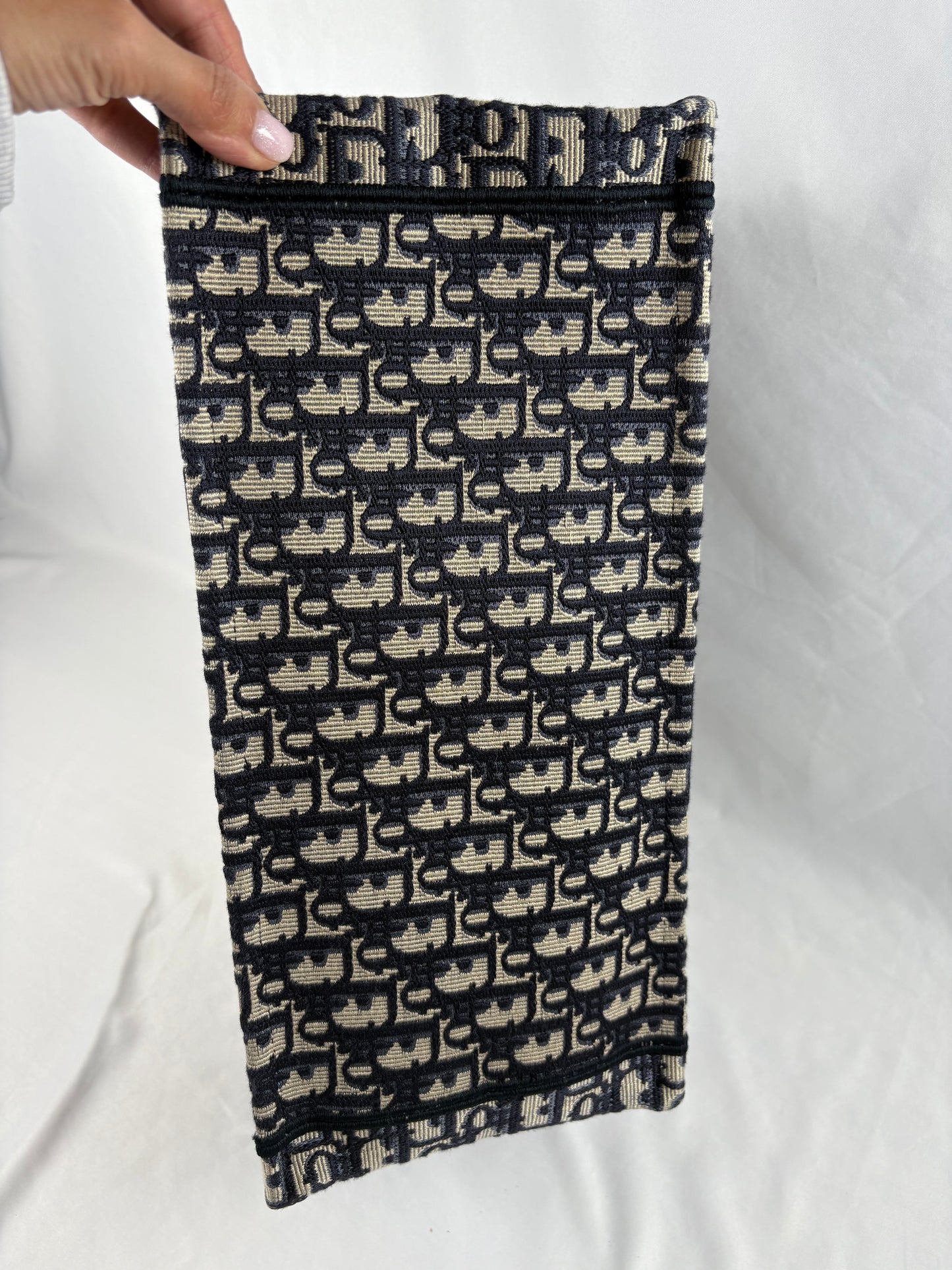 Pre-Owned CHRISTIAN DIOR Book Tote Ecru & Blue Oblique Embroidery Handbag, Medium