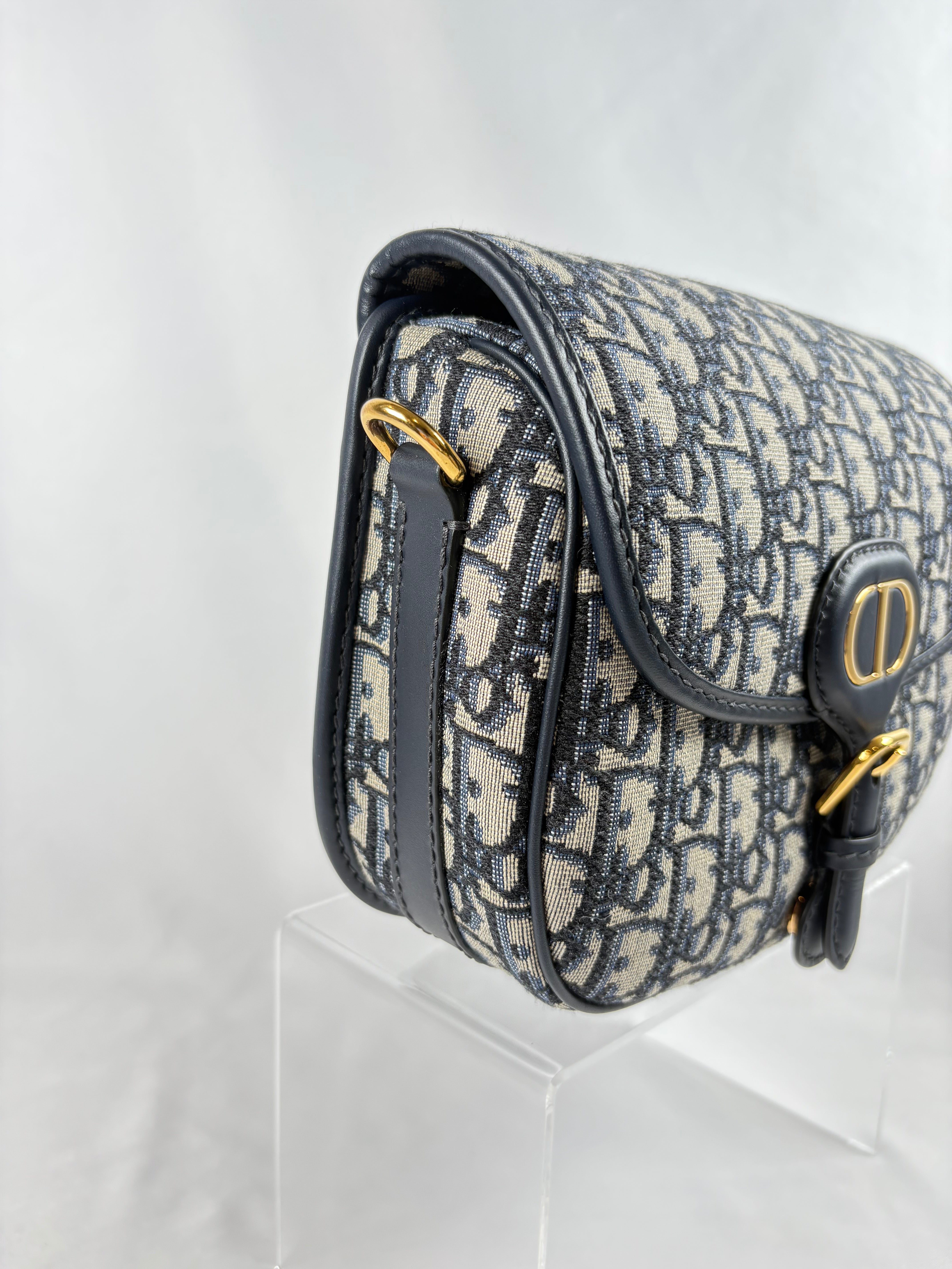 Pre-Owned CHRISTIAN DIOR Bobby Blue Oblique Jacquard Handbag, Medium