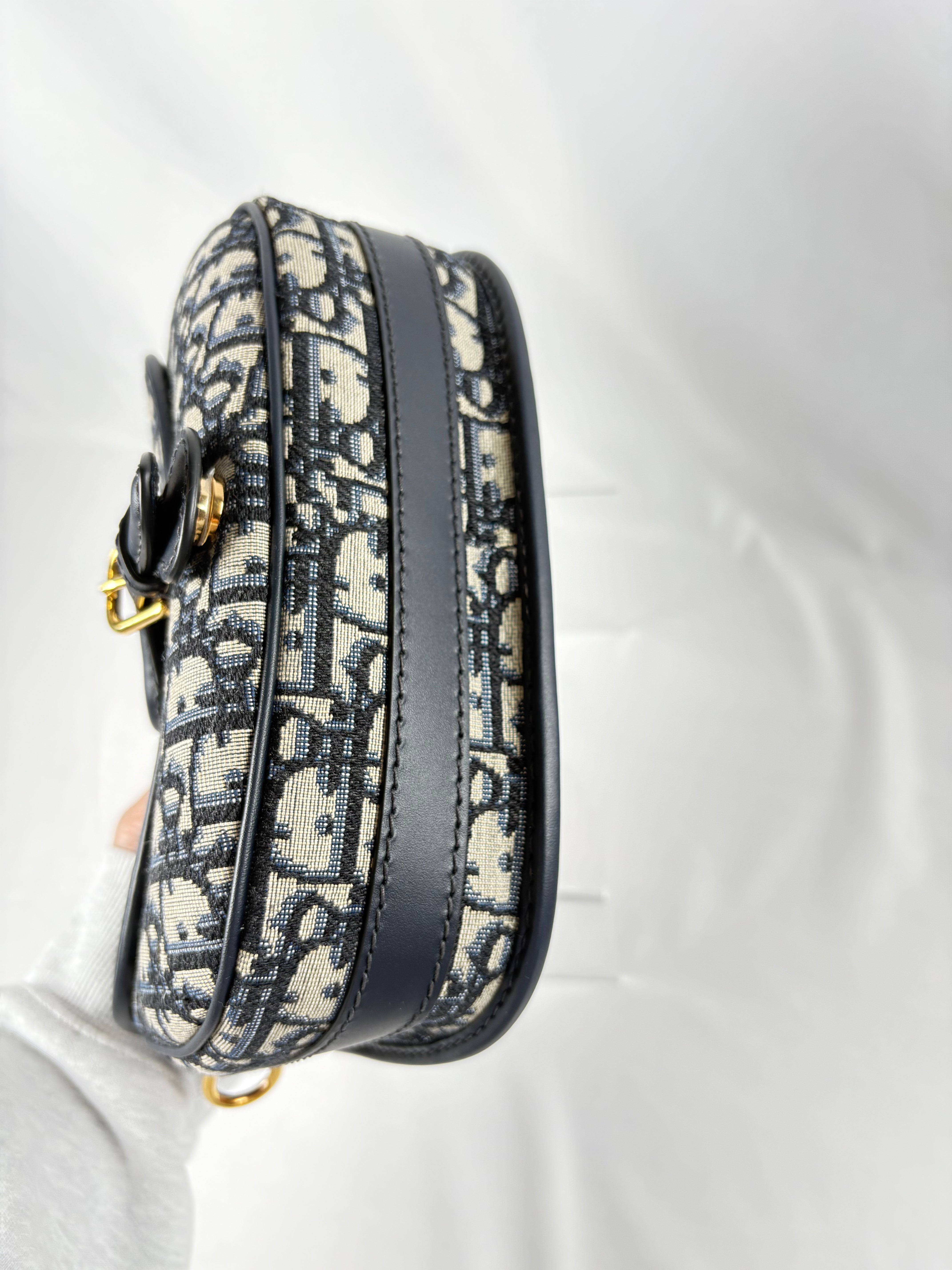 Pre-Owned CHRISTIAN DIOR Bobby Blue Oblique Jacquard Handbag, Medium