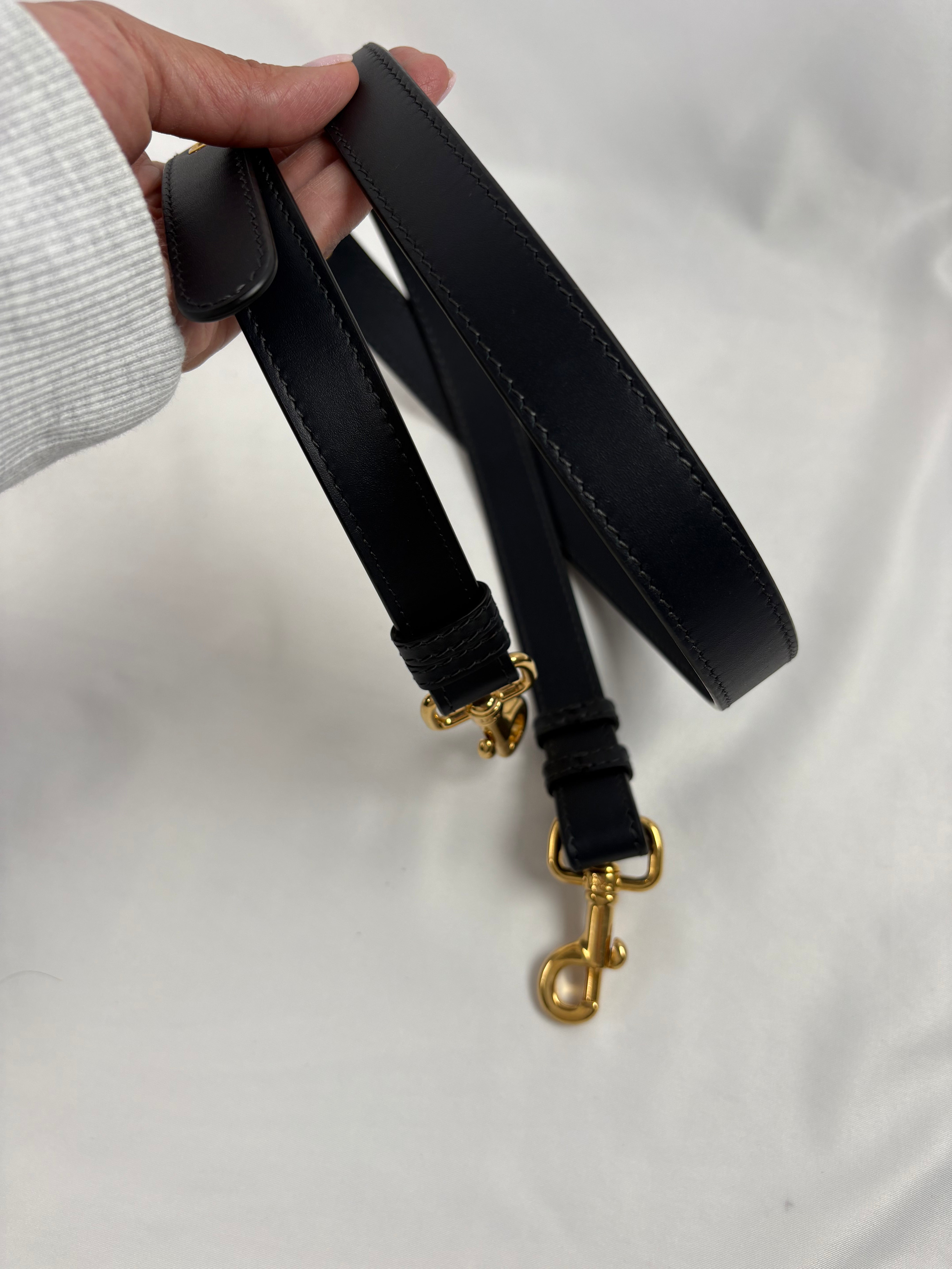 Pre-Owned CHRISTIAN DIOR Bobby Blue Oblique Jacquard Handbag, Medium