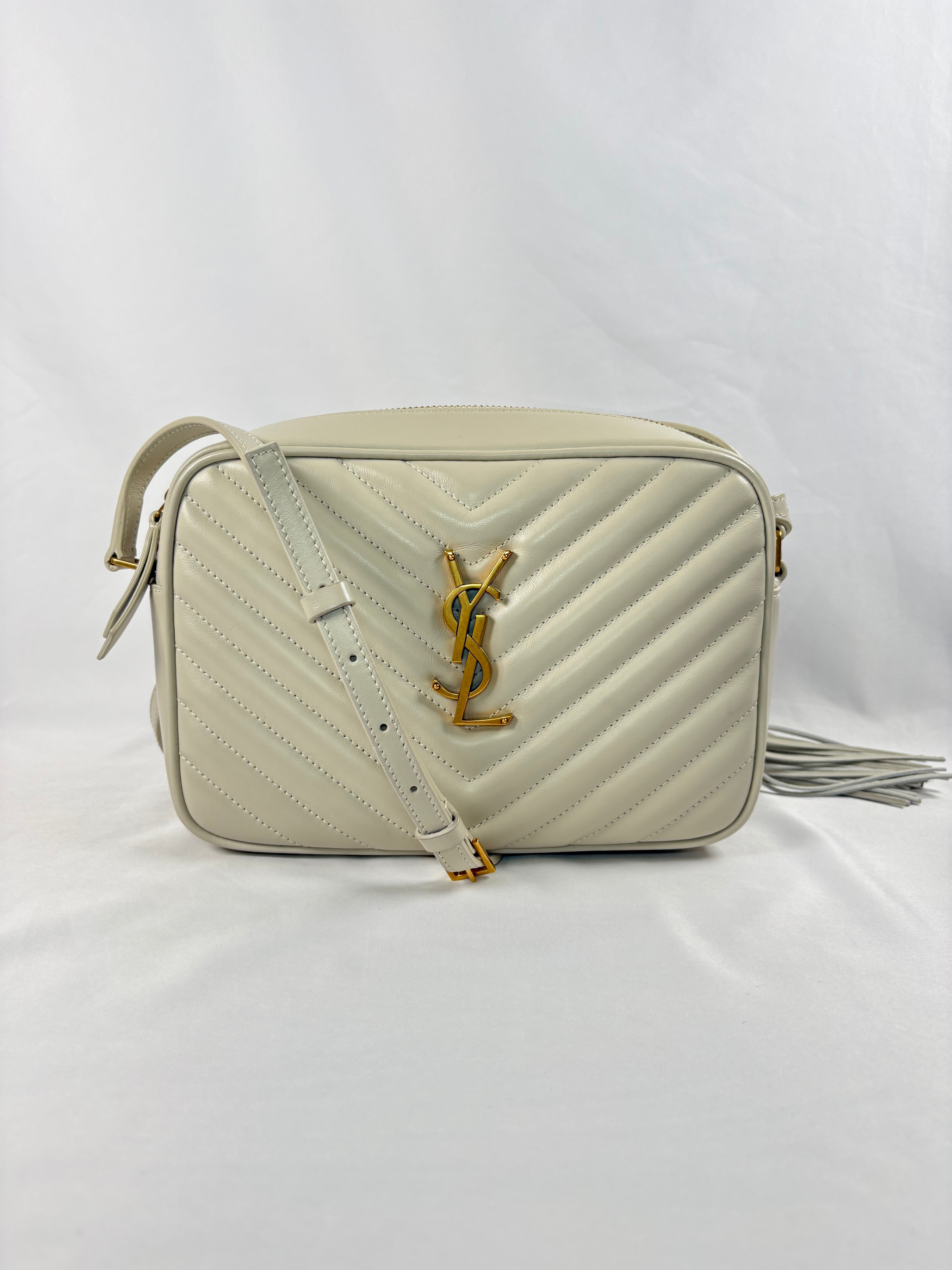 Pre-Owned SAINT LAURENT Lou Camera Crema Soft Handbag
