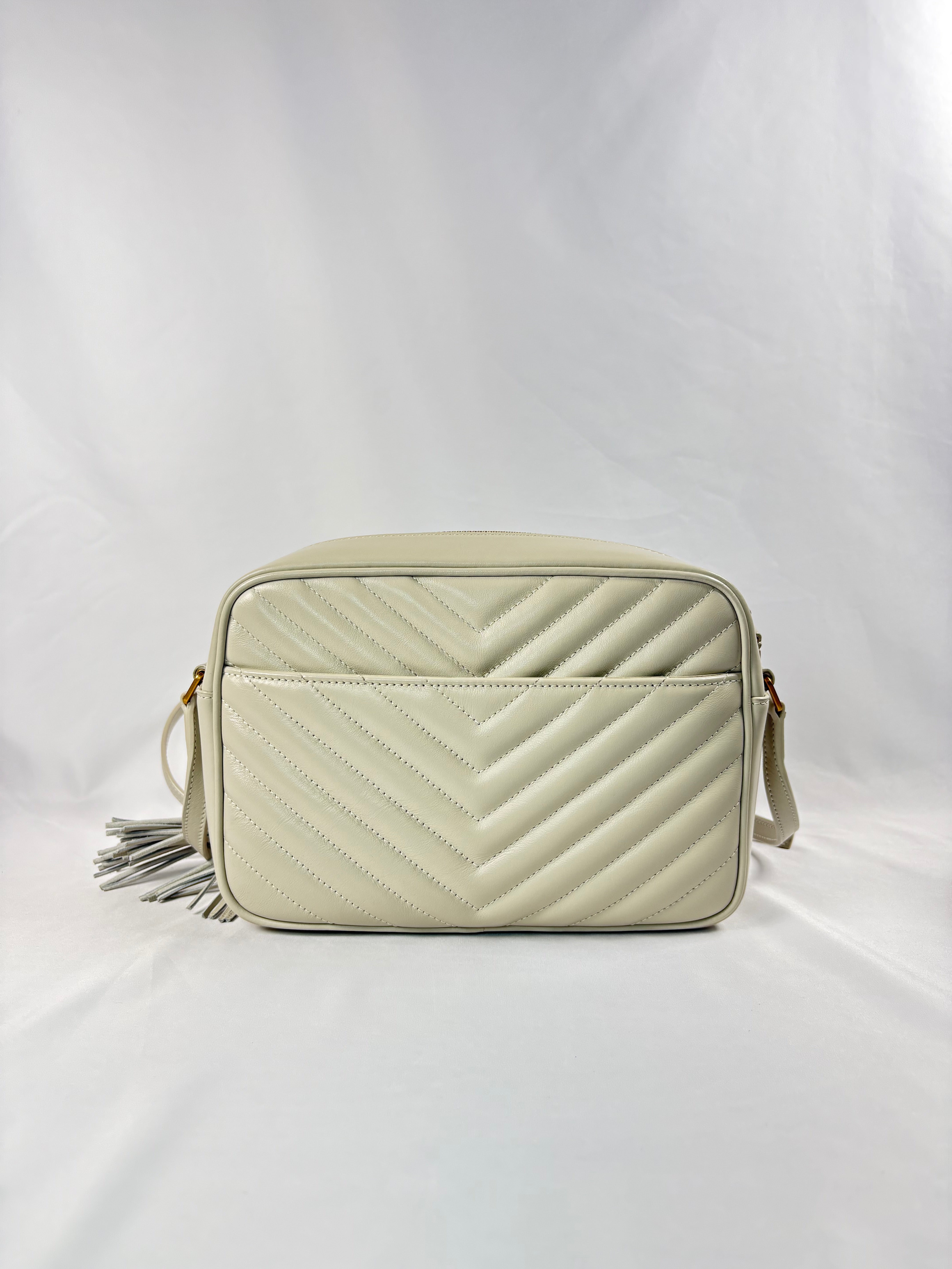 Pre-Owned SAINT LAURENT Lou Camera Crema Soft Handbag