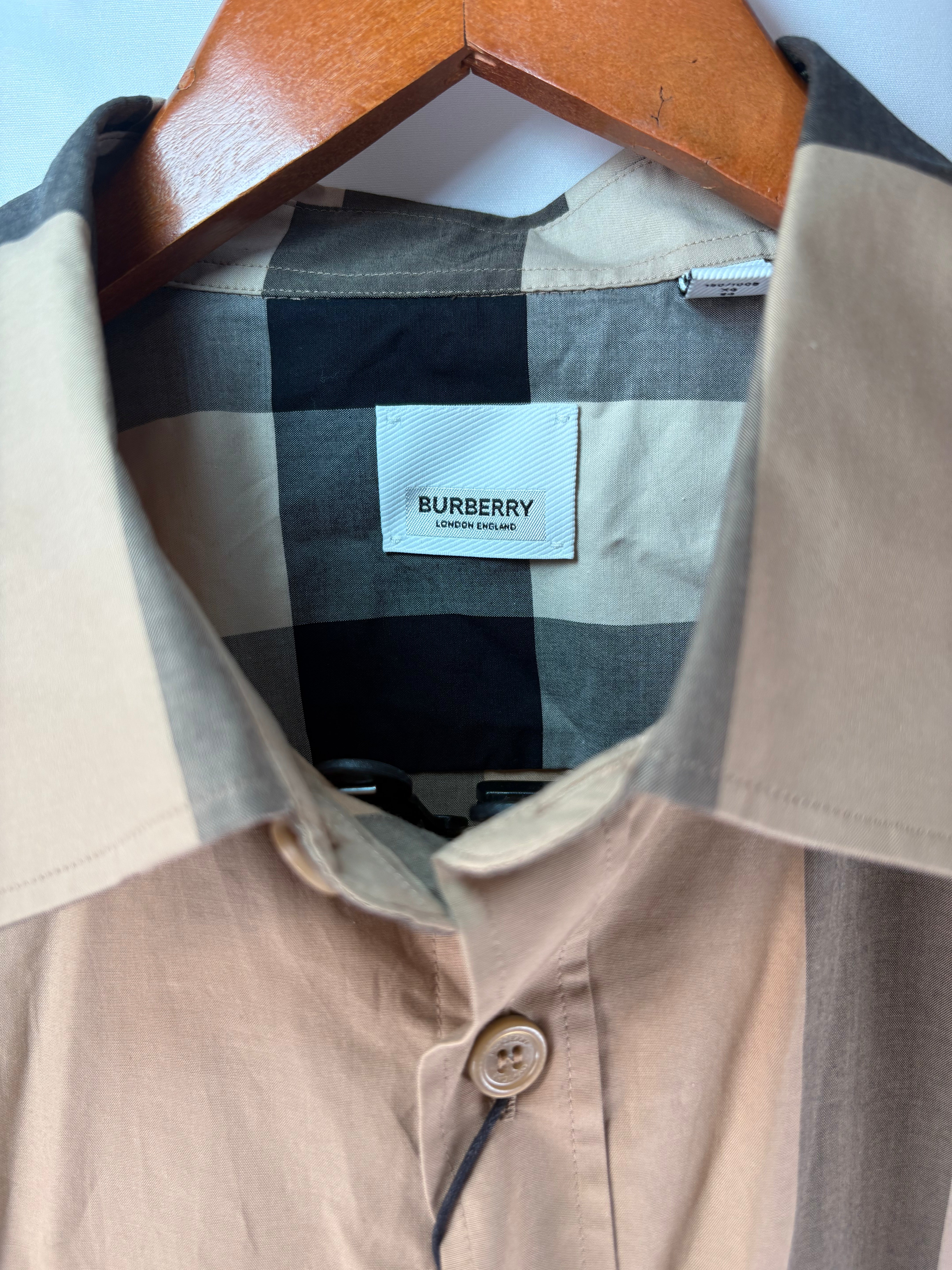 Pre-Owned BURBERRY Somerton Nova Check Dress Shirt, XL