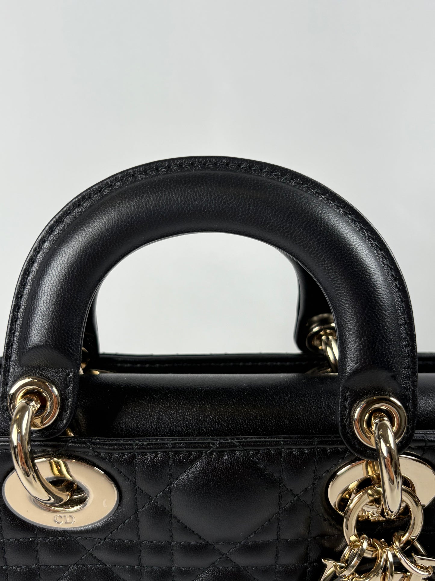 Pre-Owned CHRISTIAN DIOR Lady D-Joy Black Handbag, Small