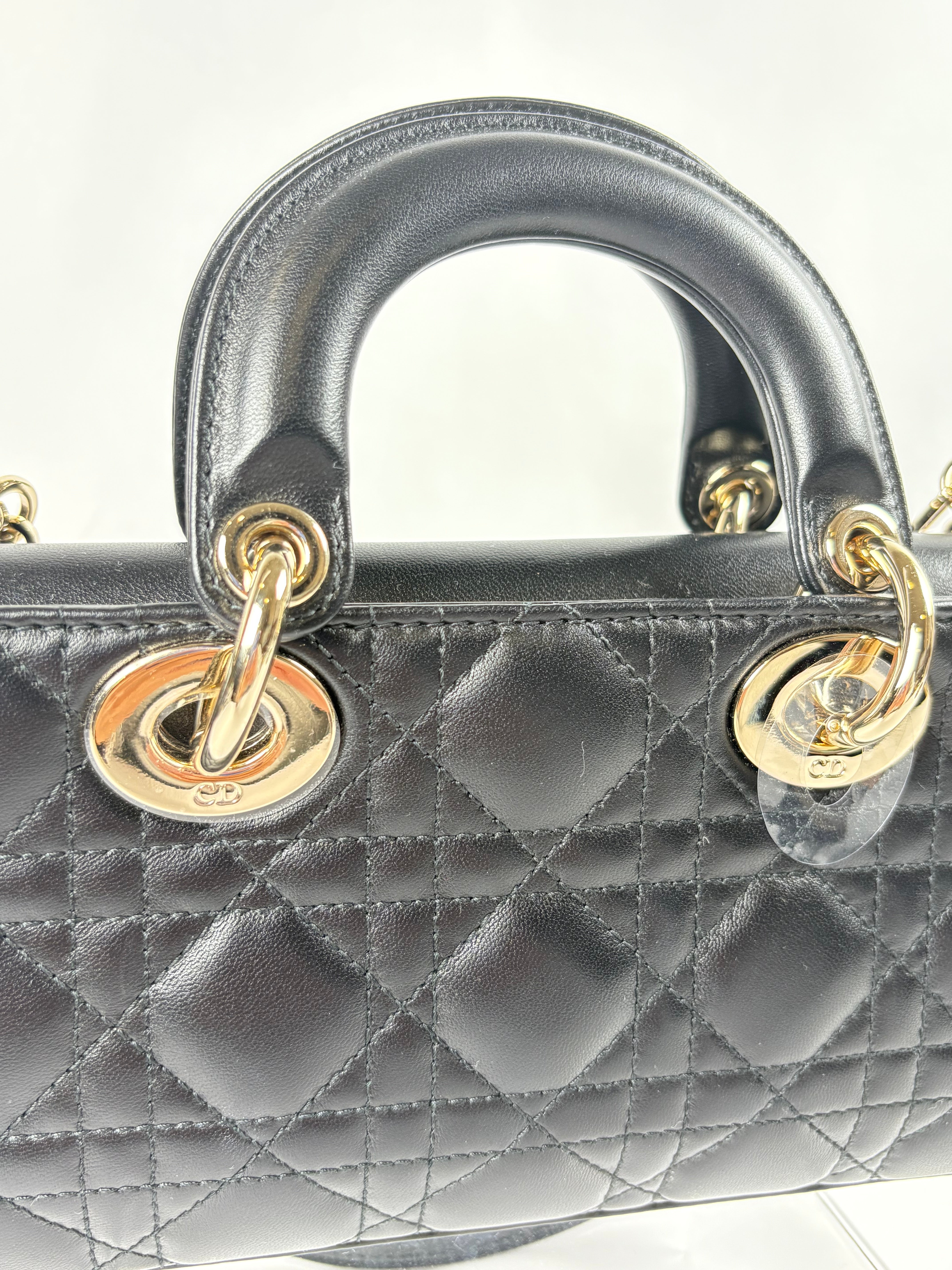 Pre-Owned CHRISTIAN DIOR Lady D-Joy Black Handbag, Small