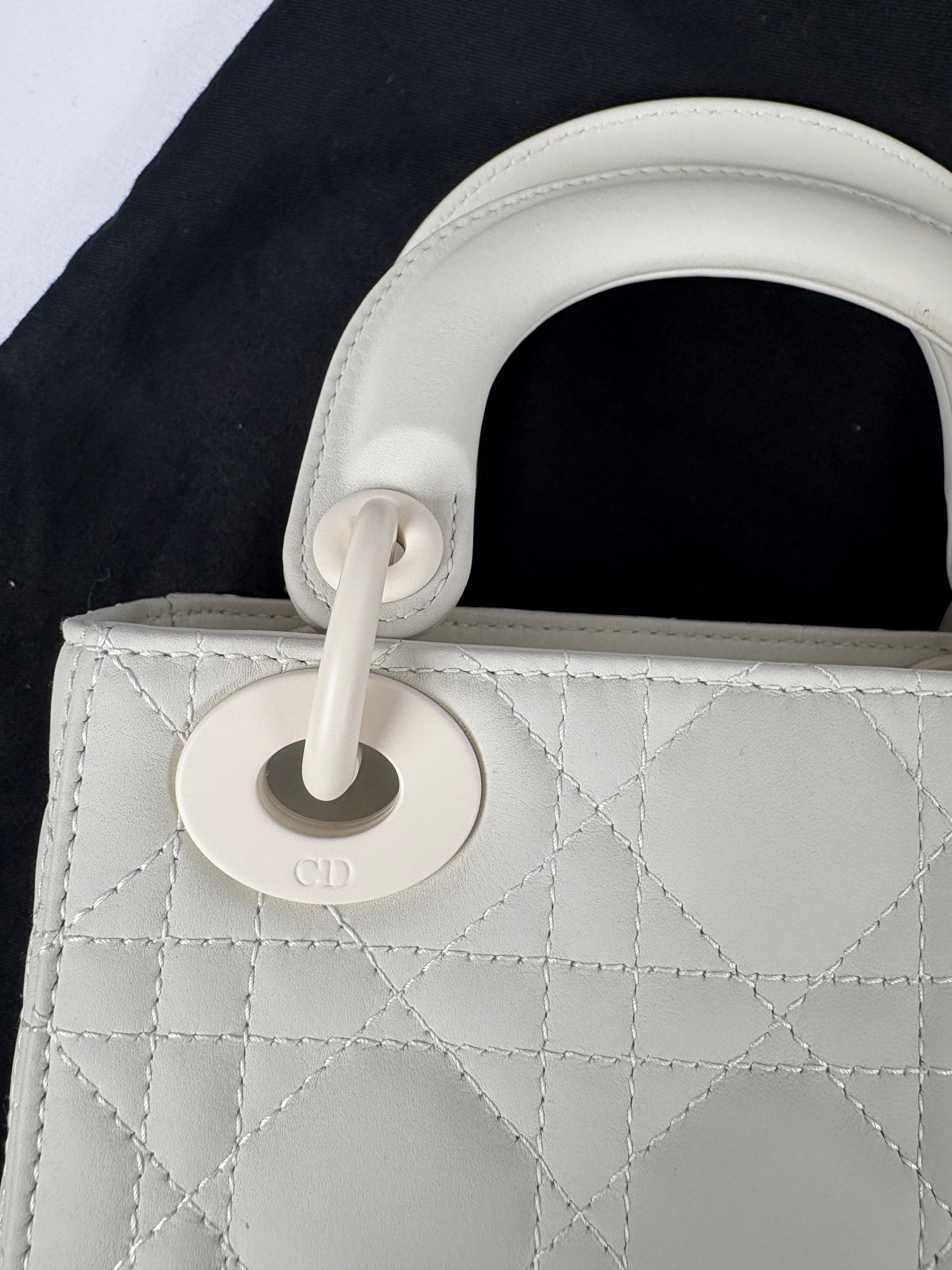 Pre-Owned CHRISTIAN DIOR Lady Dior Ultra Matte White Handbag, Mini
