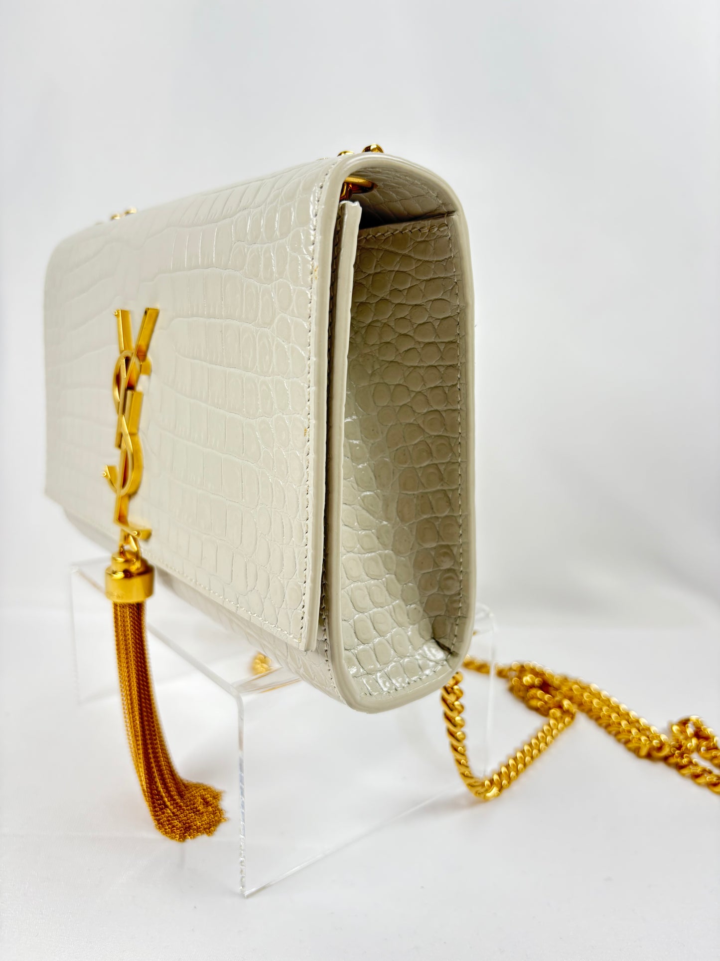 Pre-Owned SAINT LAURENT Kate Tassel in Croc Embossed Crema Soft Handbag, Small
