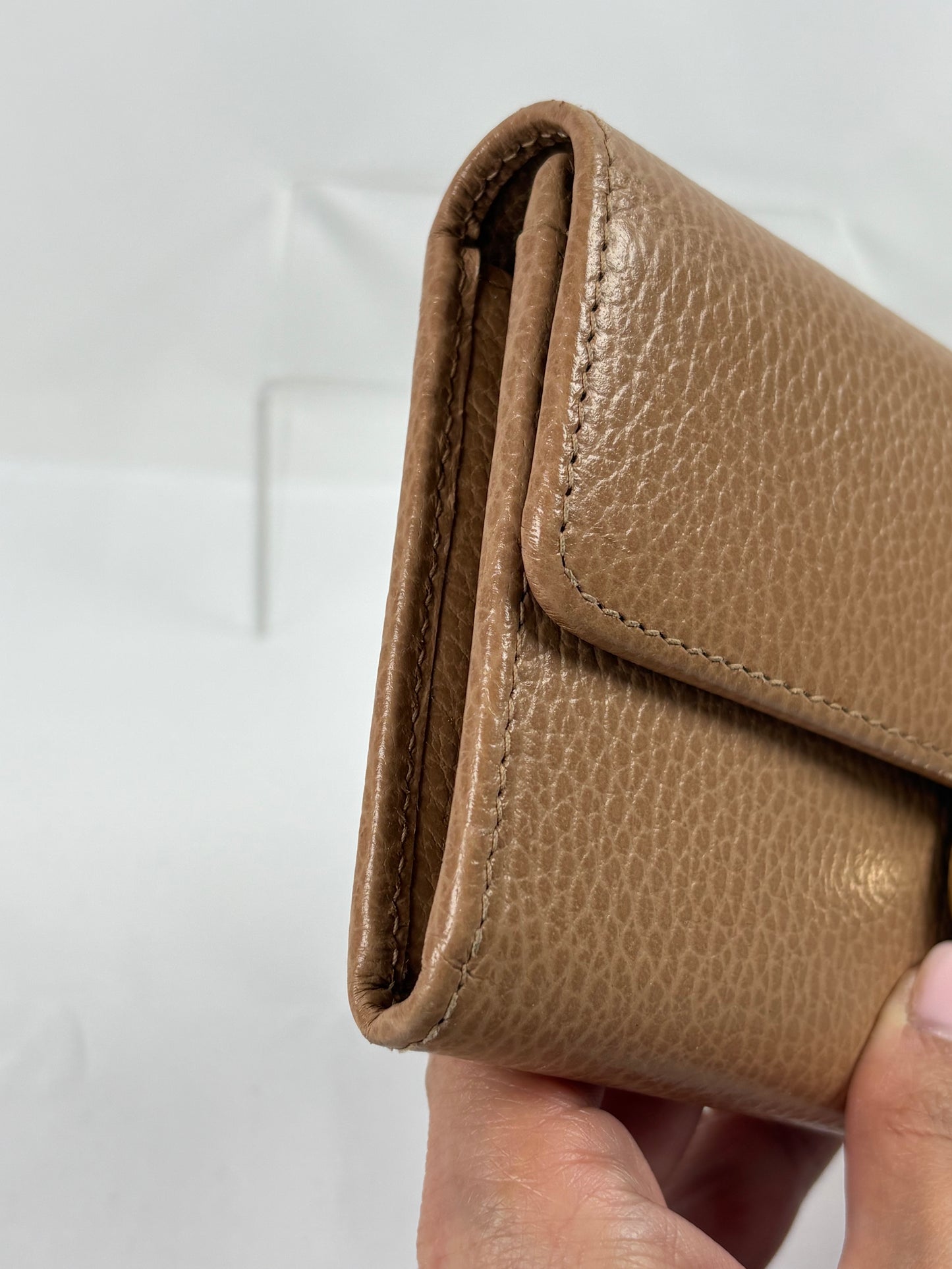 Pre-Owned GUCCI Interlocking GG Camel Brown Wallet