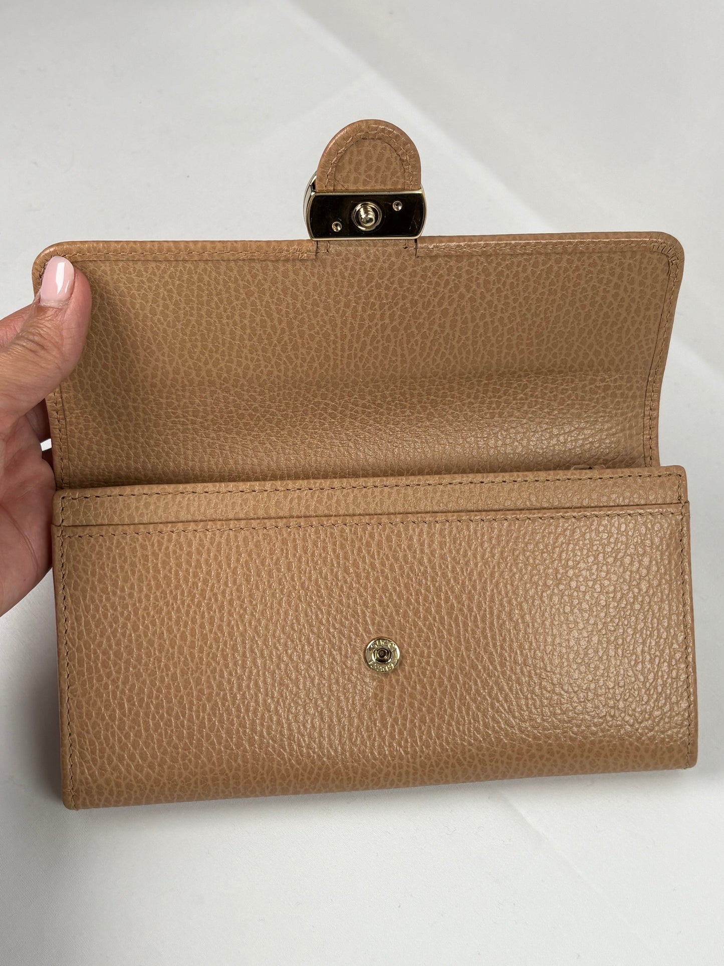 Pre-Owned GUCCI Interlocking GG Camel Brown Wallet