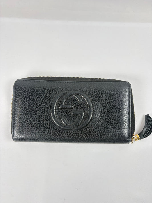 Pre-Owned GUCCI Soho Black Wallet