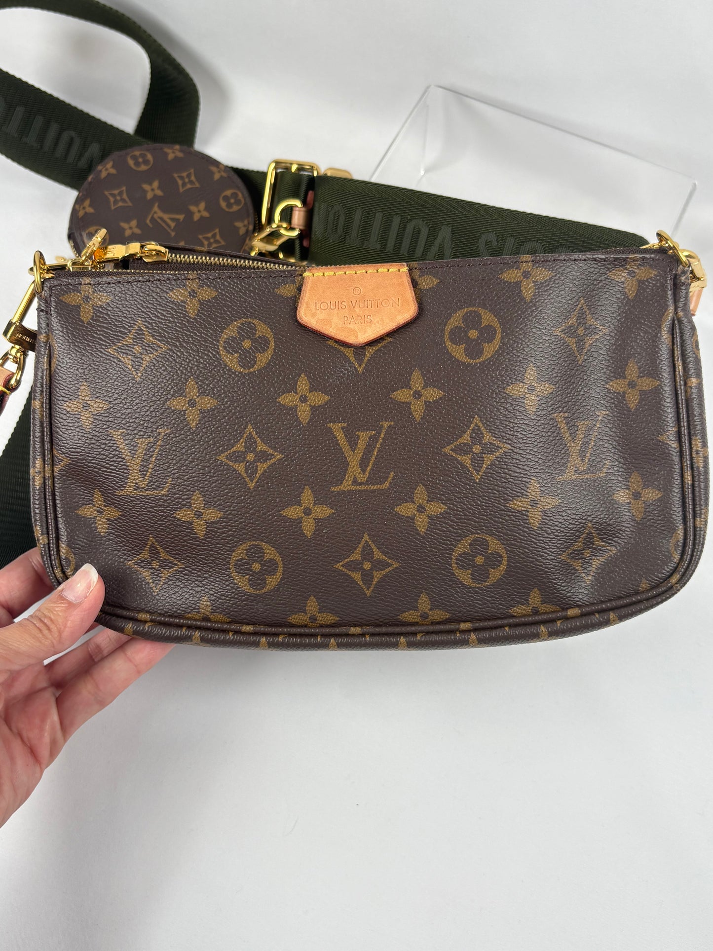 Pre-Owned LOUIS VUITTON Multi Pochette Khaki  Handbag
