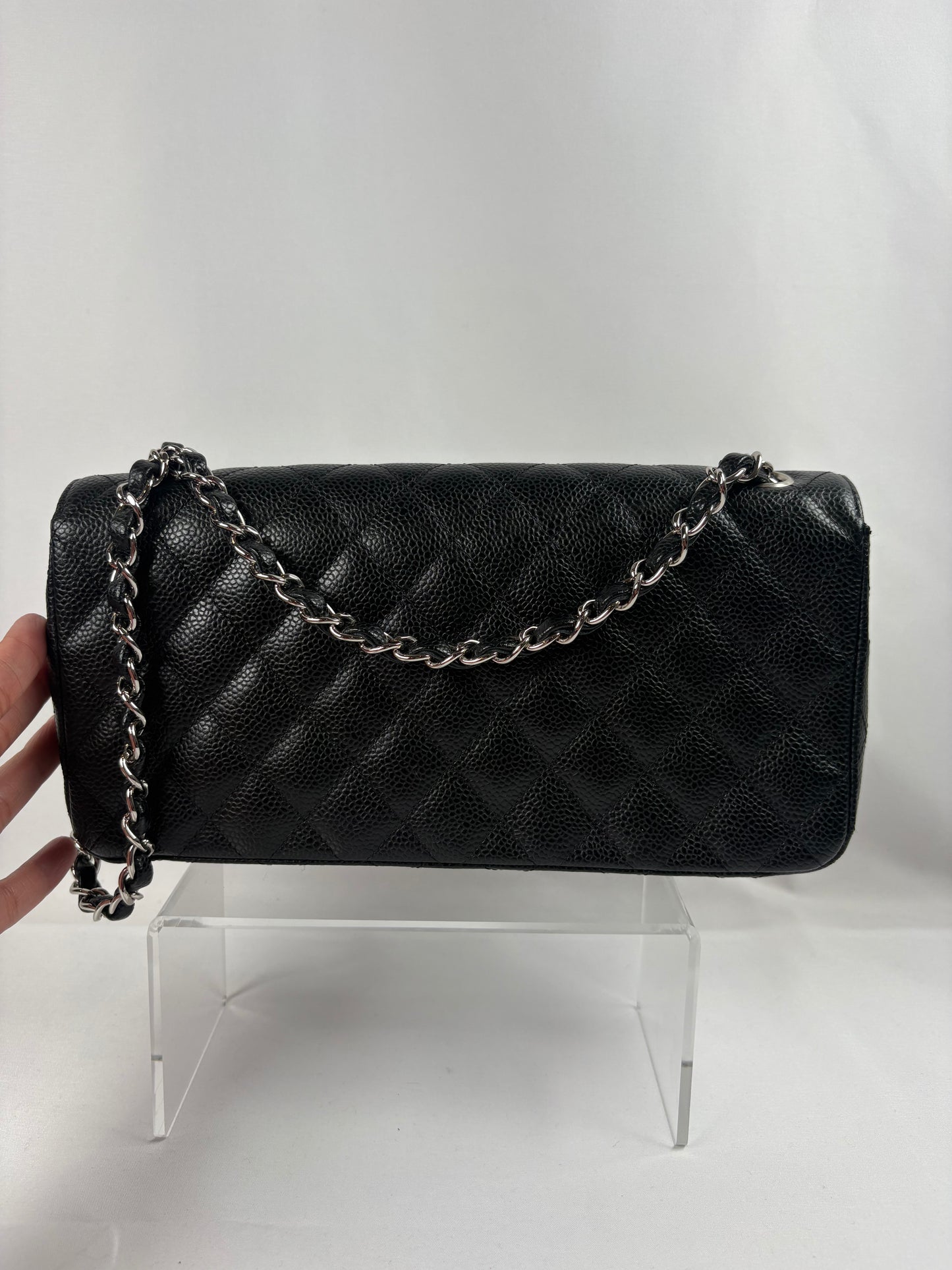 Pre-Owned CHANEL™ Caviar East West Flap Black Handbag
